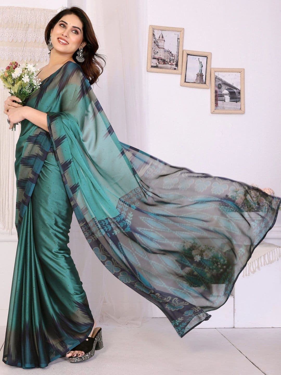 Owee Pure Chiffon Designer Saree thumbnail 3