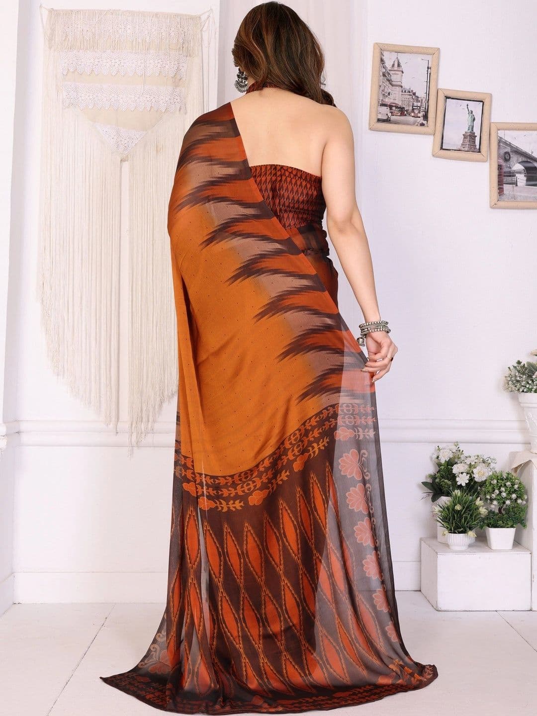 Owee Floral Pure Chiffon Designer Saree thumbnail 3