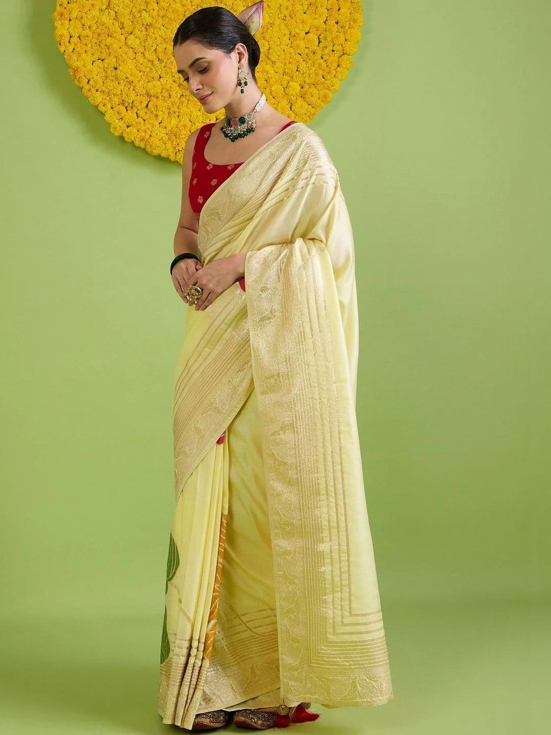 Saree mall Woven Design Zari Silk Blend Designer Banarasi Sarees thumbnail 3