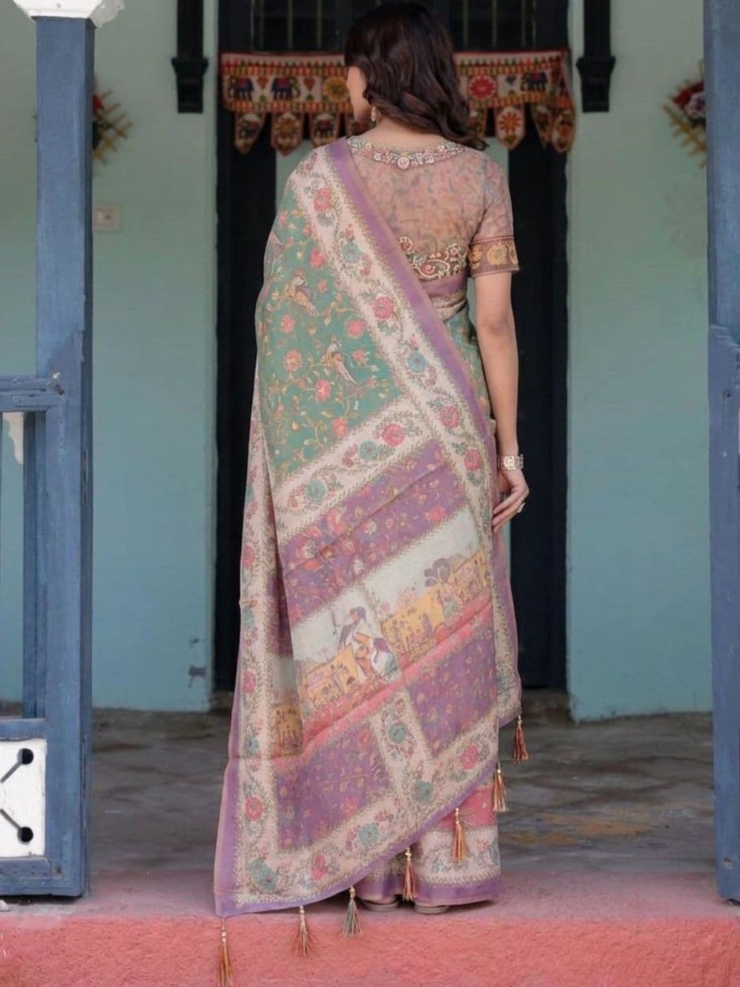 HOUSE OF PRANSHI Paisley Linen Blend Jamdani Saree thumbnail 5