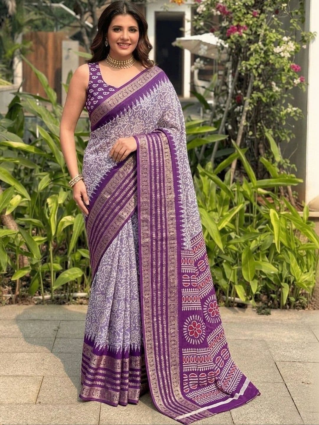 Owee Zari Silk Blend Designer Saree - view 1