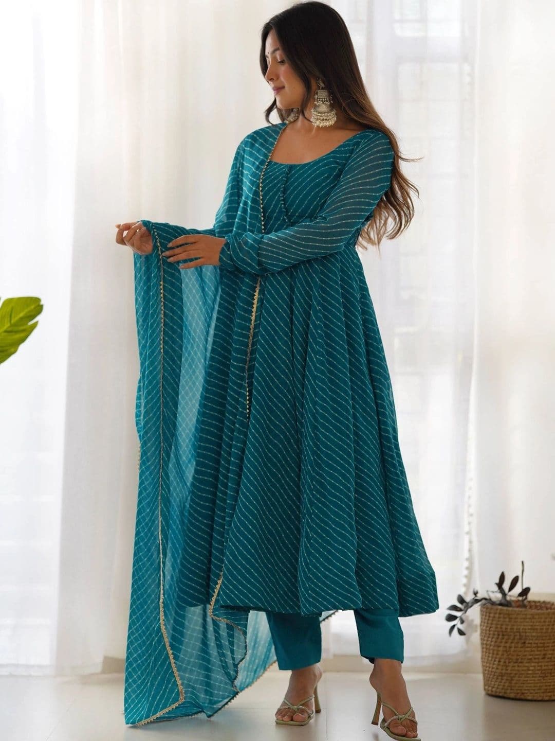 VASTRABELLA Women Printed Regular Kurta with Trousers & With Dupatta - view 1
