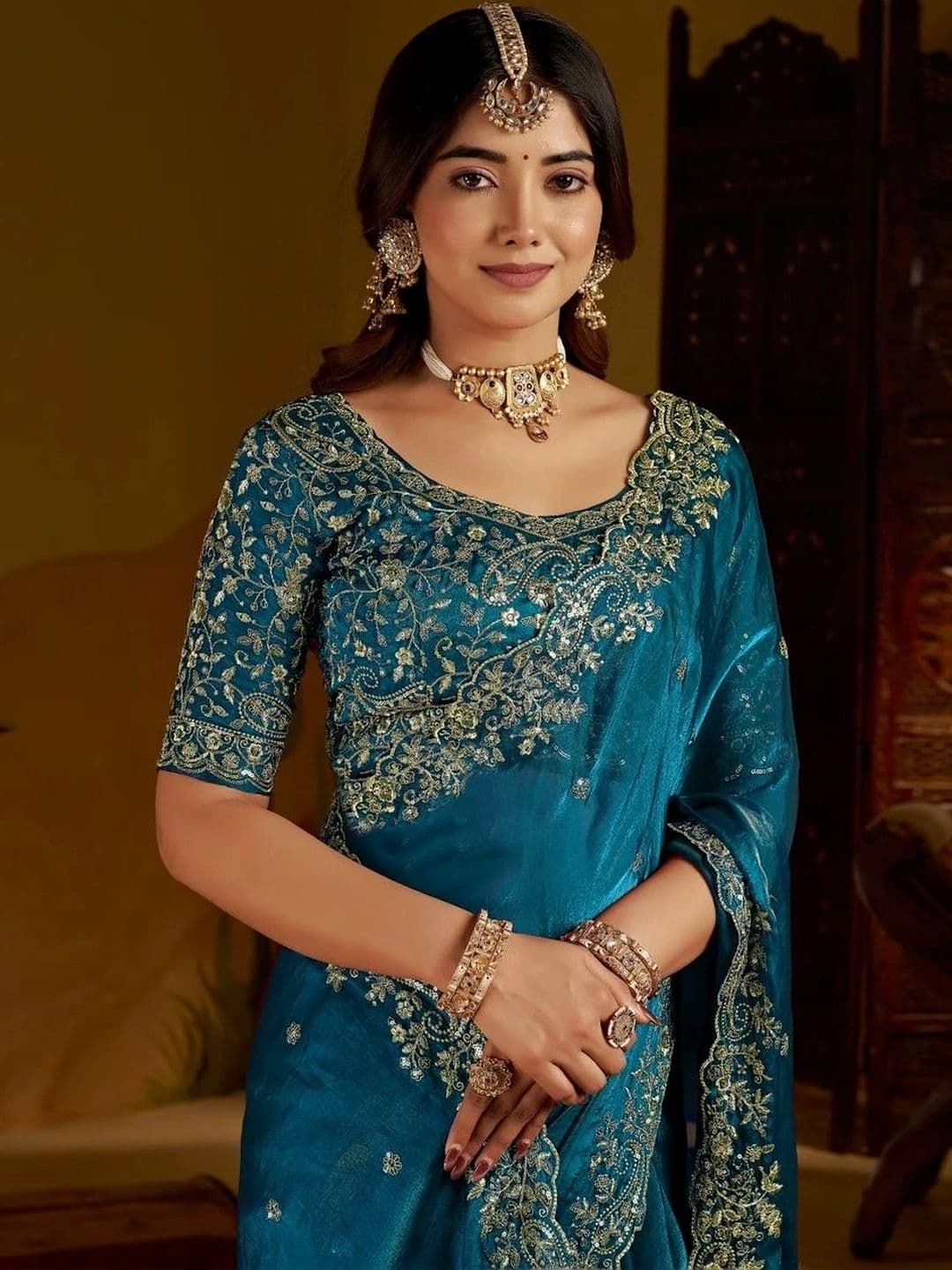kantuba Embroidered Art Silk Heavy Work Saree thumbnail 5