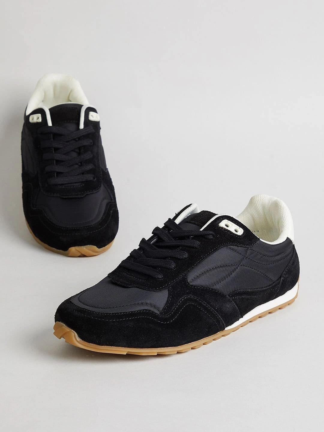 Ginger by Lifestyle Women Colourblocked Leather Sneakers thumbnail 3