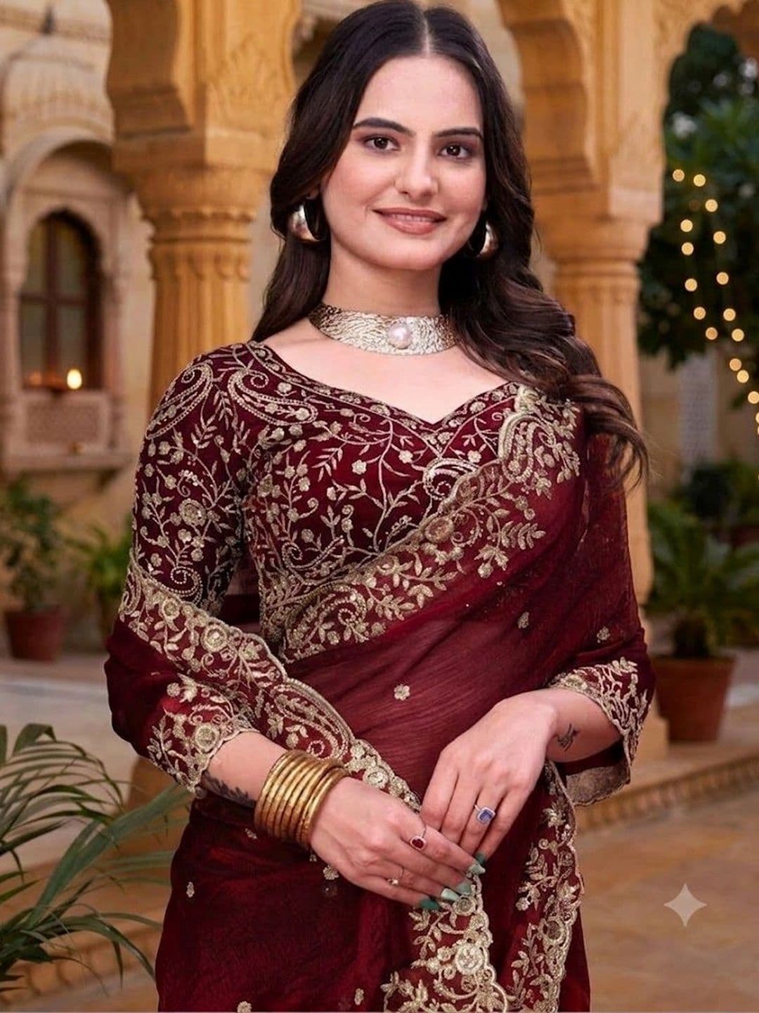 kantuba Floral Zari Art Silk Heavy Work Saree thumbnail 2
