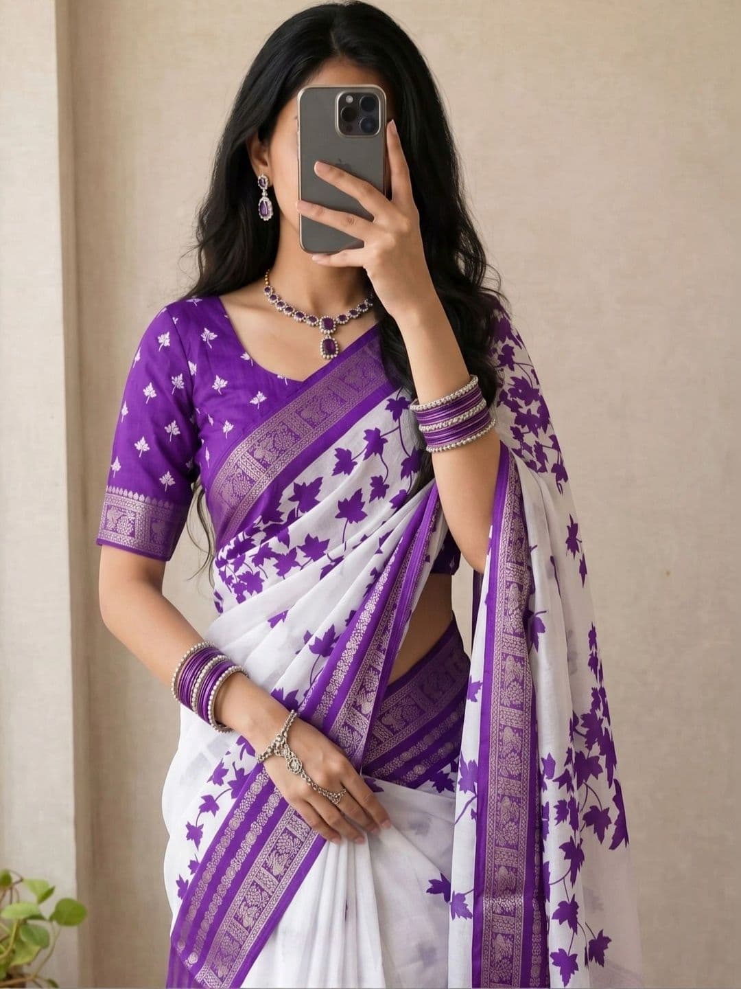 Owee Floral Zari Silk Blend Designer Saree - view 1