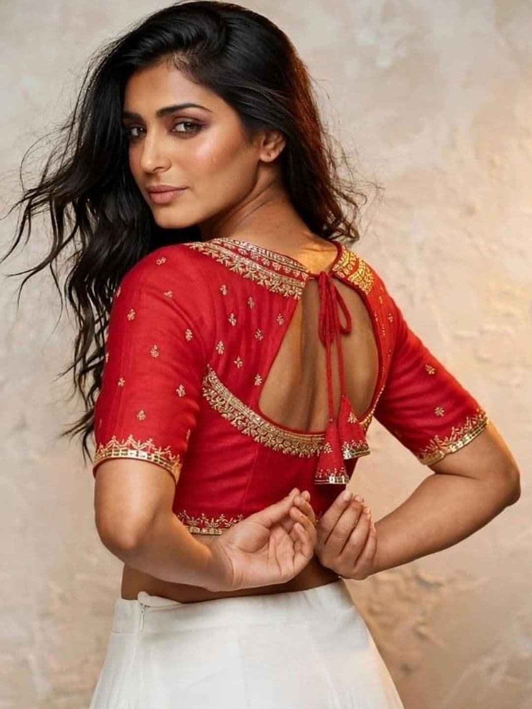Binatex Silk Embellished Zari Saree Blouse - view 1