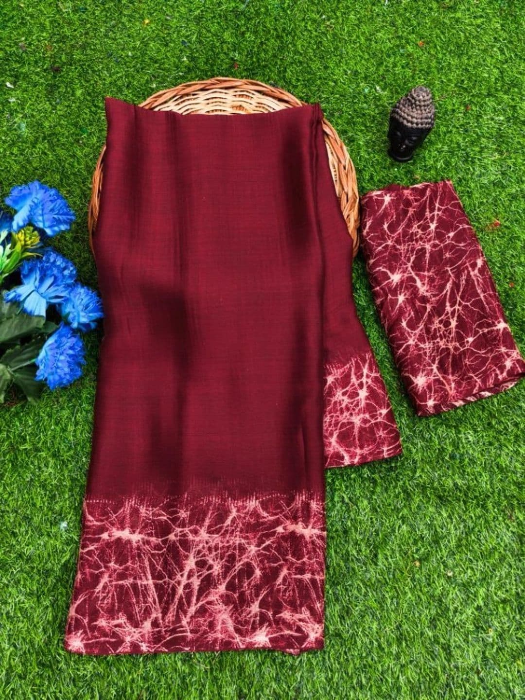 Owee Pure Chiffon Designer Saree thumbnail 5