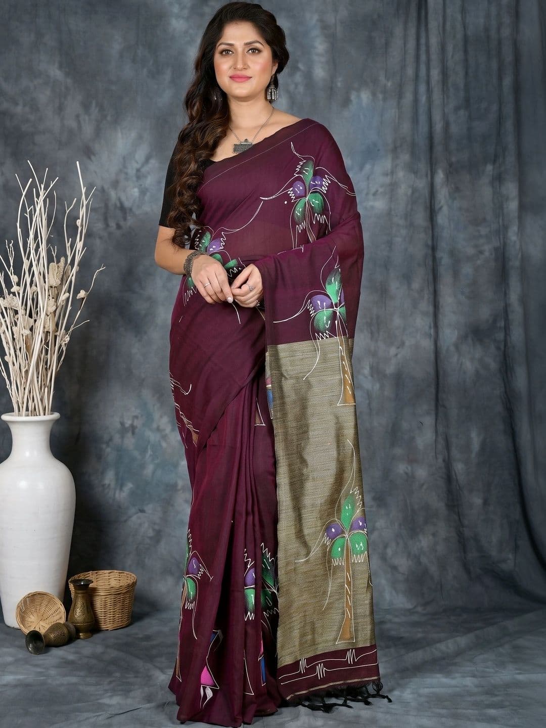 GitAsit Warli Sequinned Pure Cotton Handloom Taant Saree - view 1