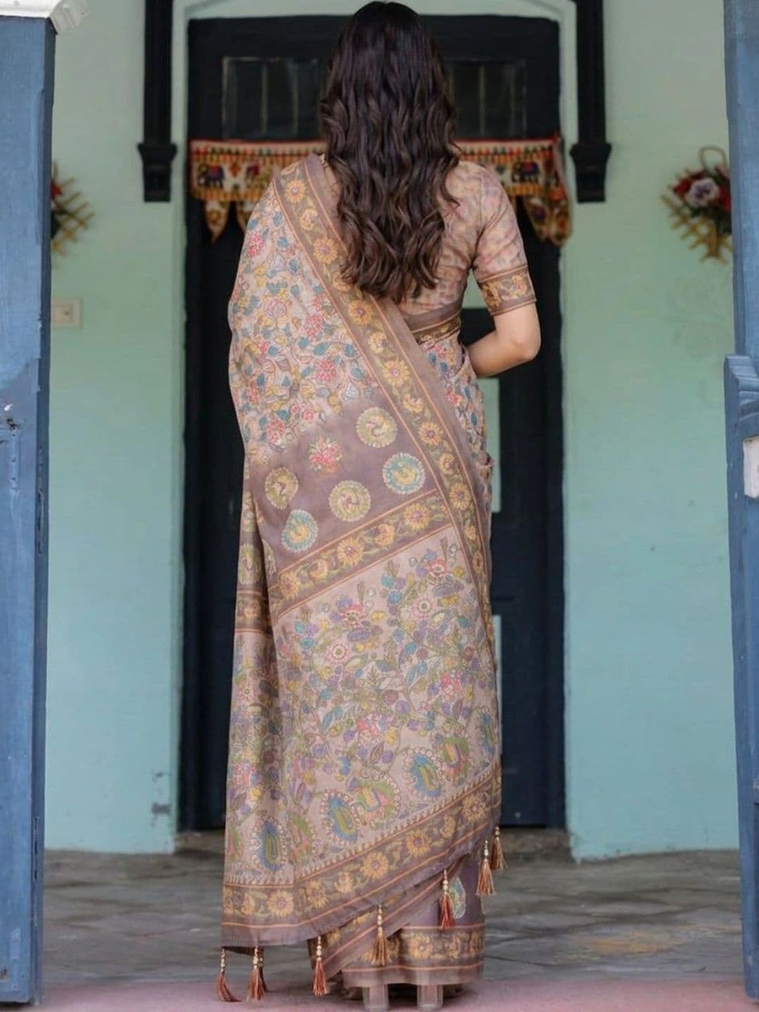 HOUSE OF PRANSHI Kalamkari Linen Blend Jamdani Saree thumbnail 6
