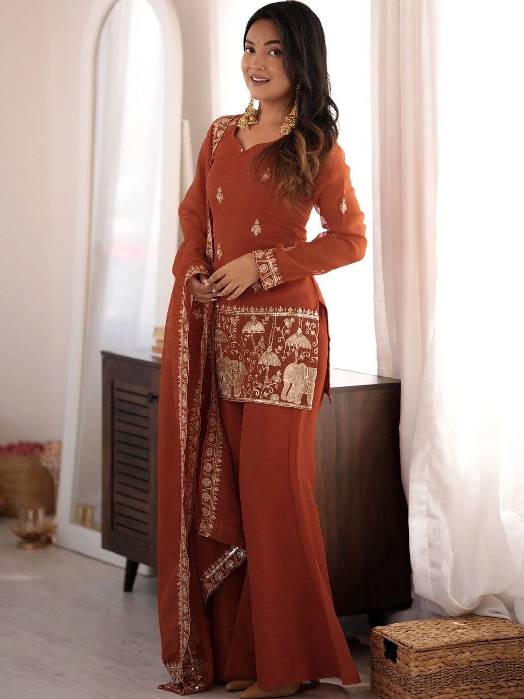 VASTRABELLA Women Ethnic Motifs Embroidered Regular Kurta with Sharara & With Dupatta thumbnail 7