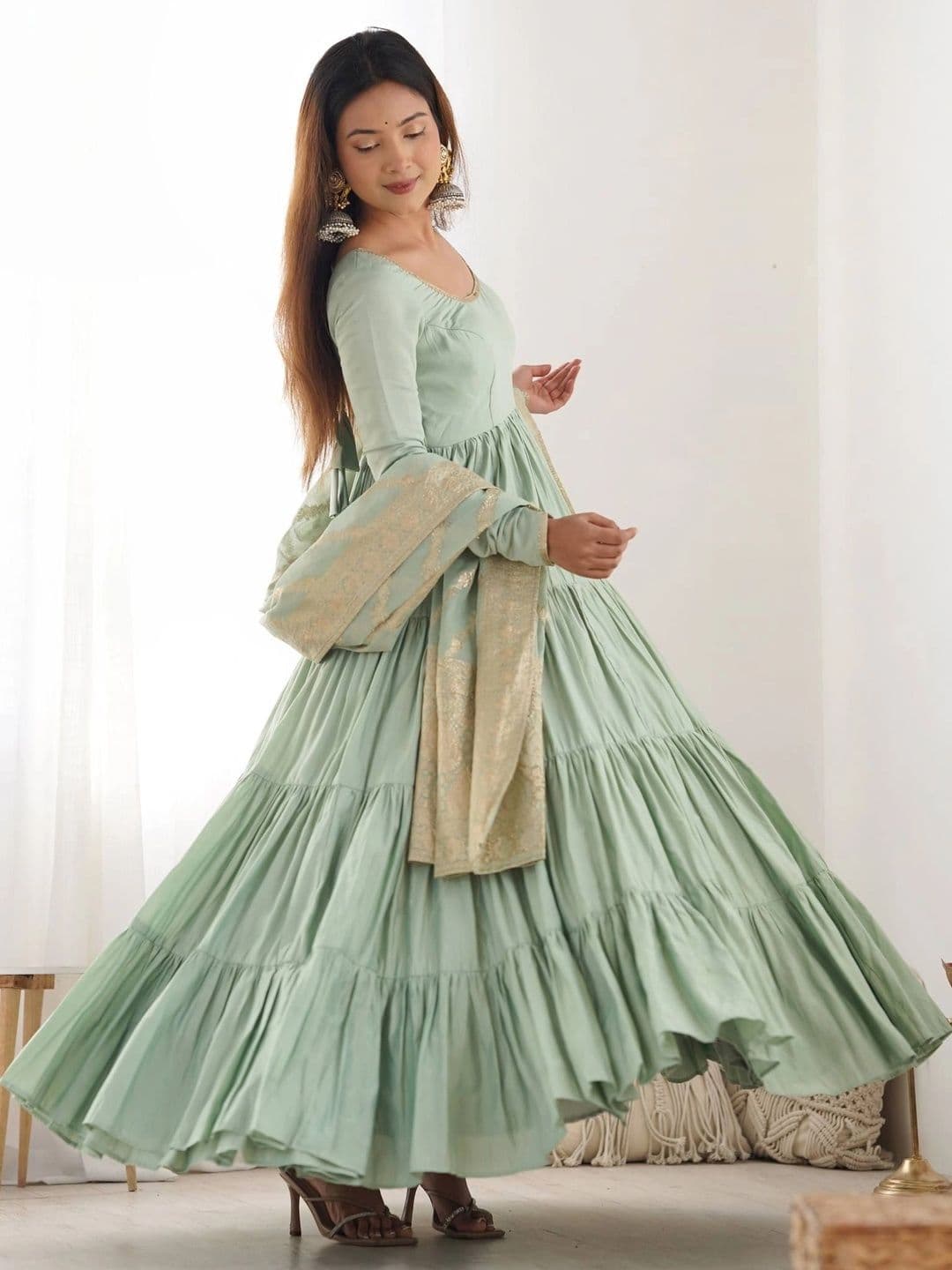 VASTRABELLA Women Tiered Chanderi Silk Kurta with Trousers & With Dupatta thumbnail 2