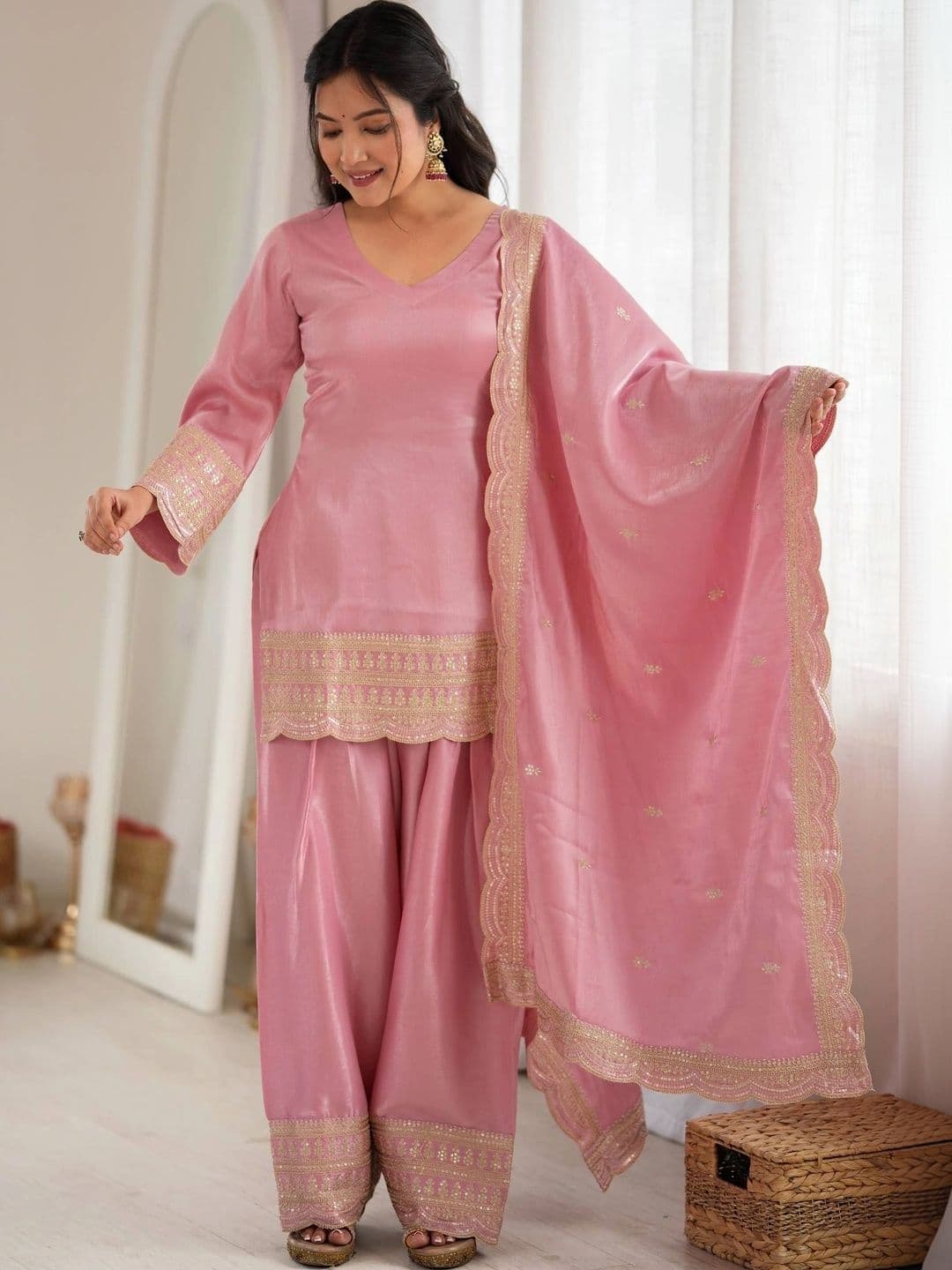VASTRABELLA Women Ethnic Motifs Embroidered Regular Kurta with Patiala & With Dupatta thumbnail 5