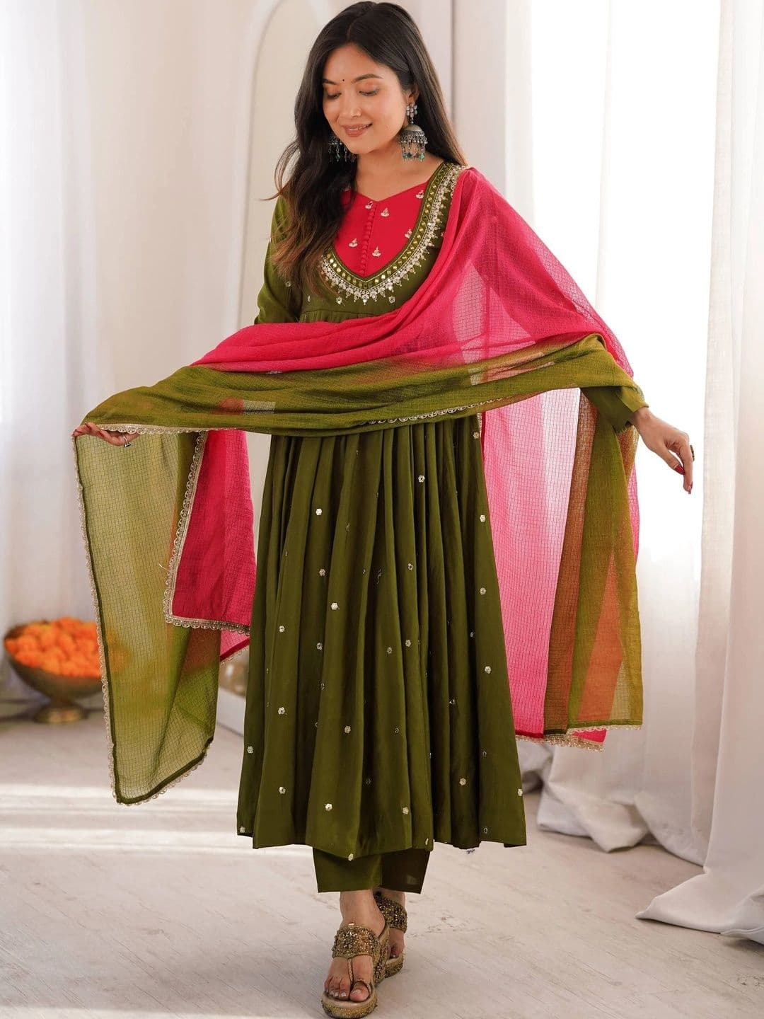 VASTRABELLA Women Embroidered Empire Sequinned Kurta with Trousers & With Dupatta thumbnail 4