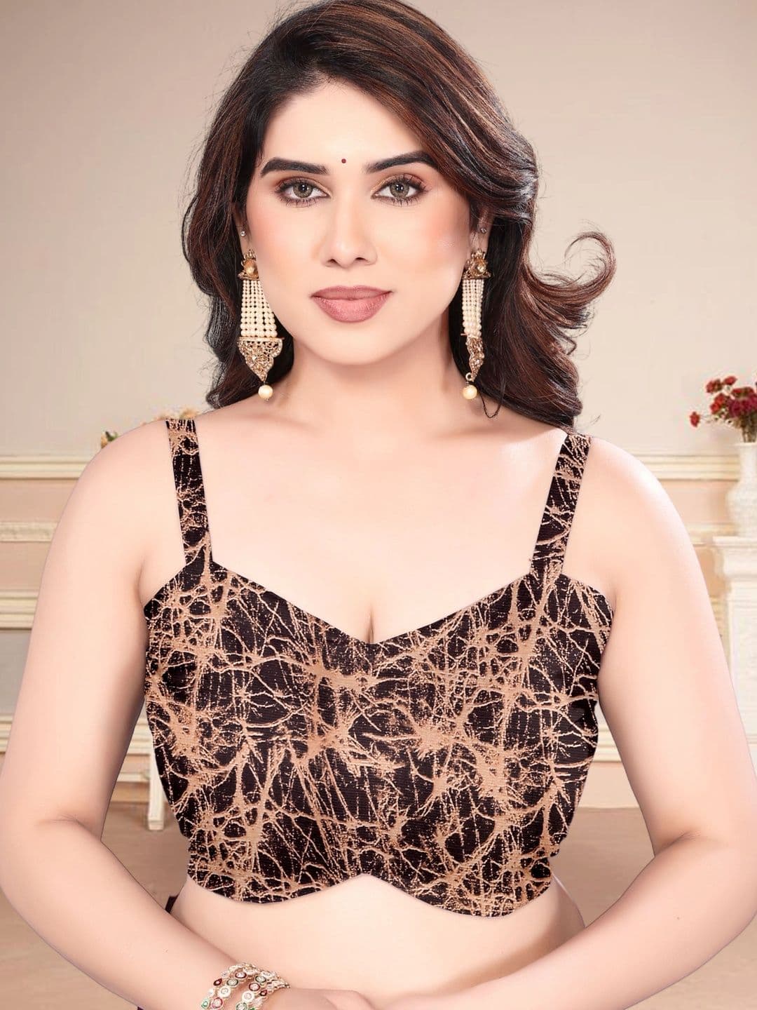Owee Pure Chiffon Designer Saree thumbnail 5