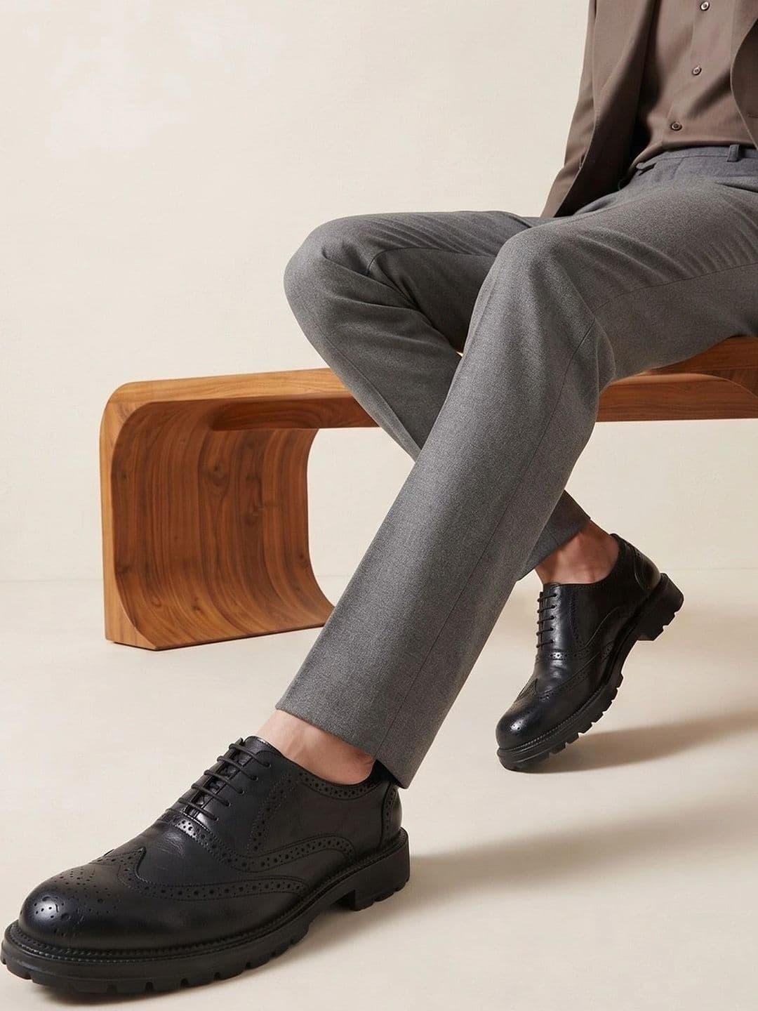House of Pataudi Men Textured Formal Brogues - view 1