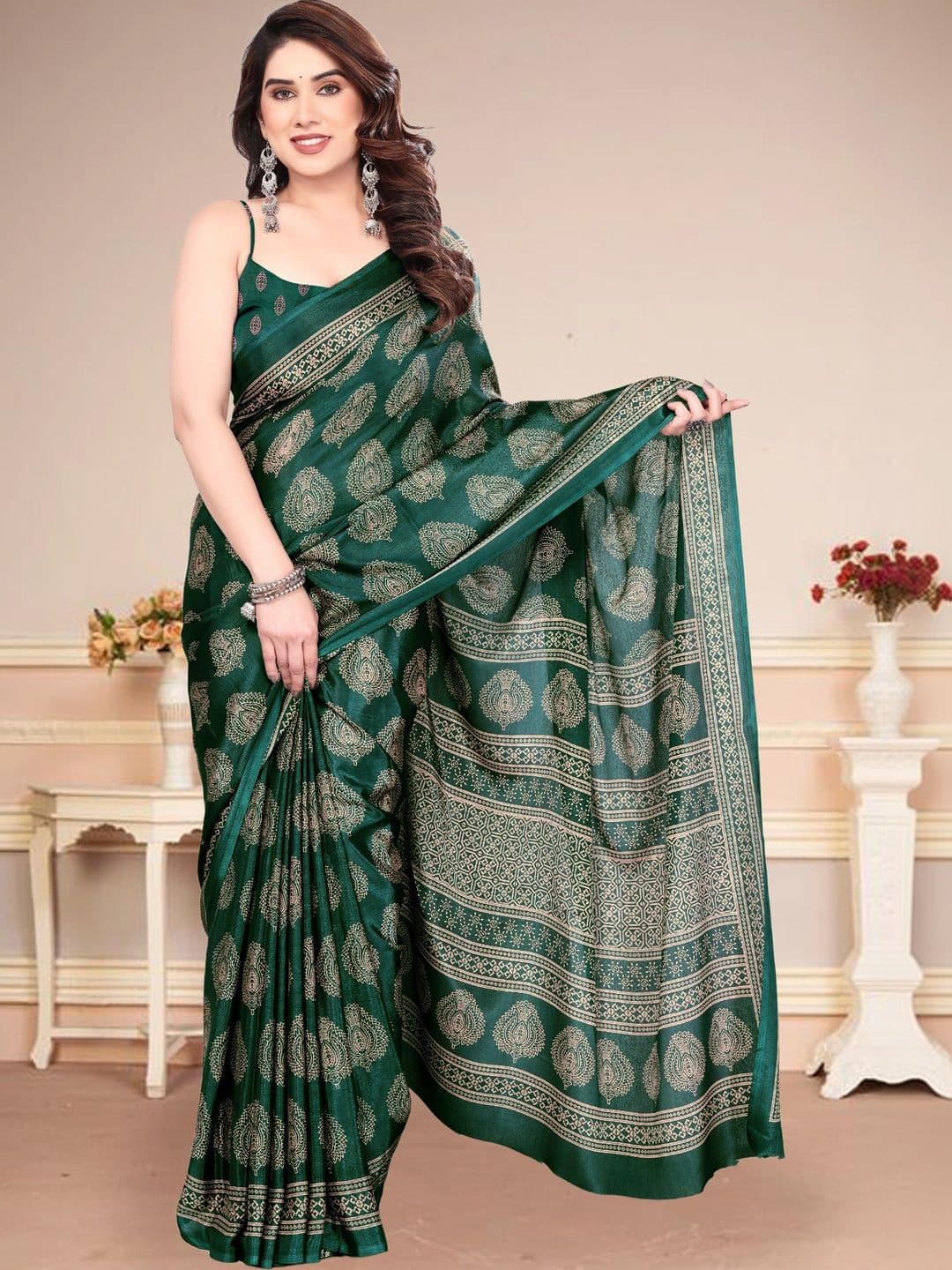 Owee Paisley Pure Chiffon Designer Saree thumbnail 3