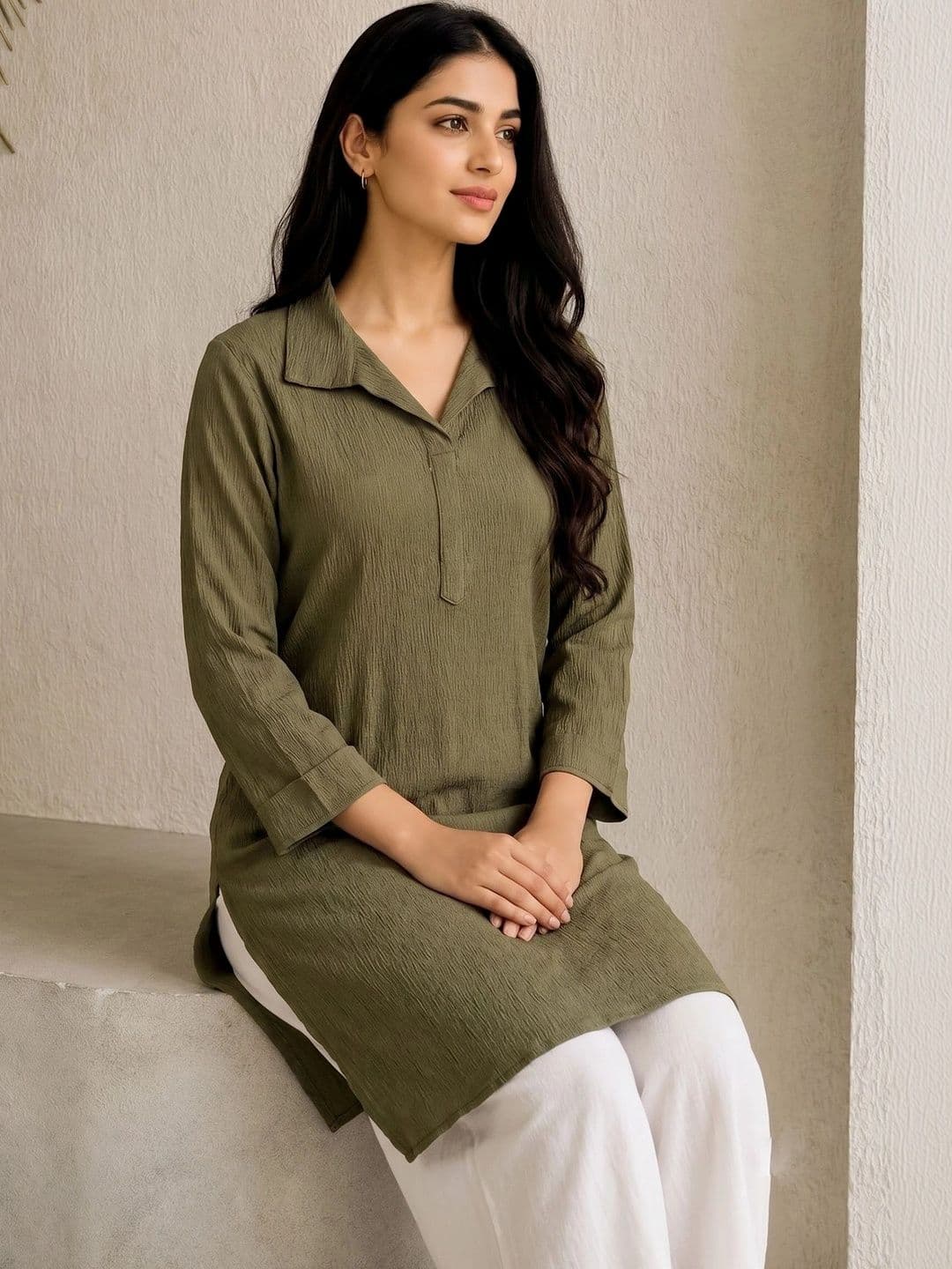 Kasendra Women Kurta thumbnail 4