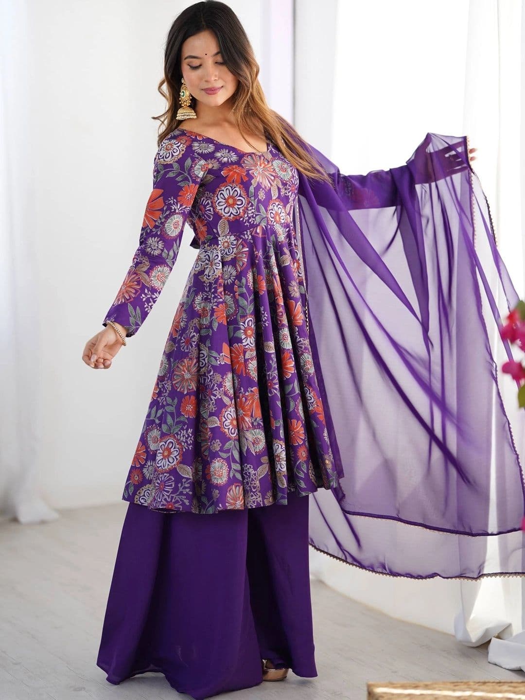 VASTRABELLA Women Floral Printed Empire Chanderi Silk Kurta with Palazzos & With Dupatta thumbnail 7