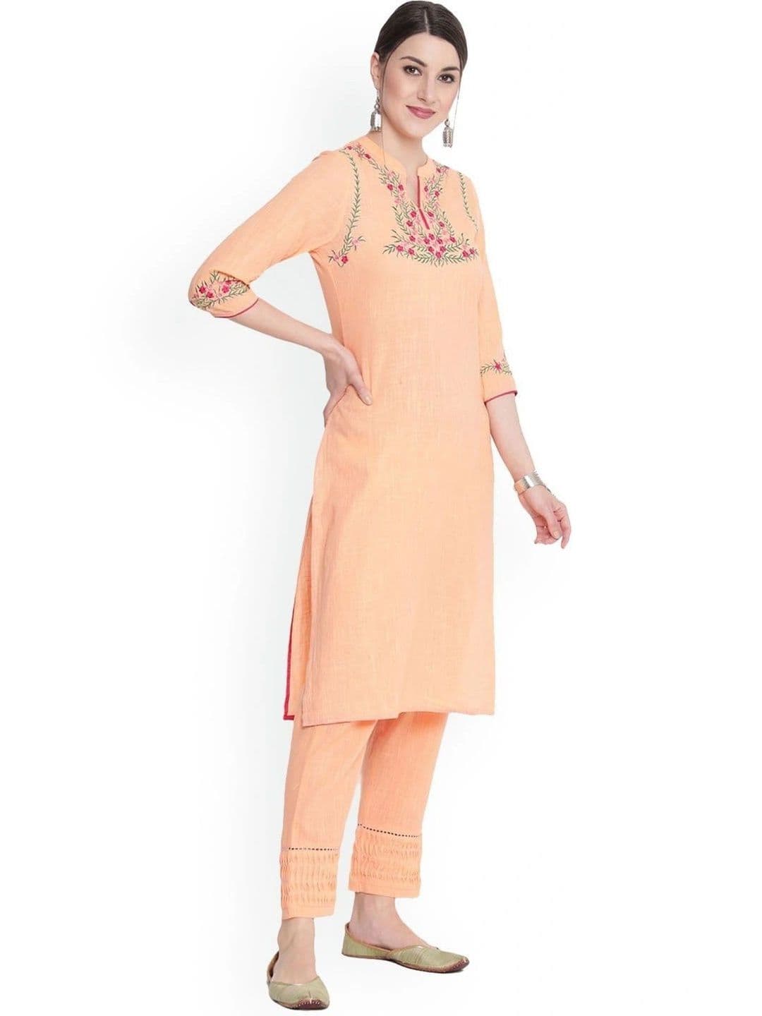 SAVI Women Ethnic Motifs Embroidered Regular Thread Work Pure Cotton Kurta with Trousers thumbnail 2