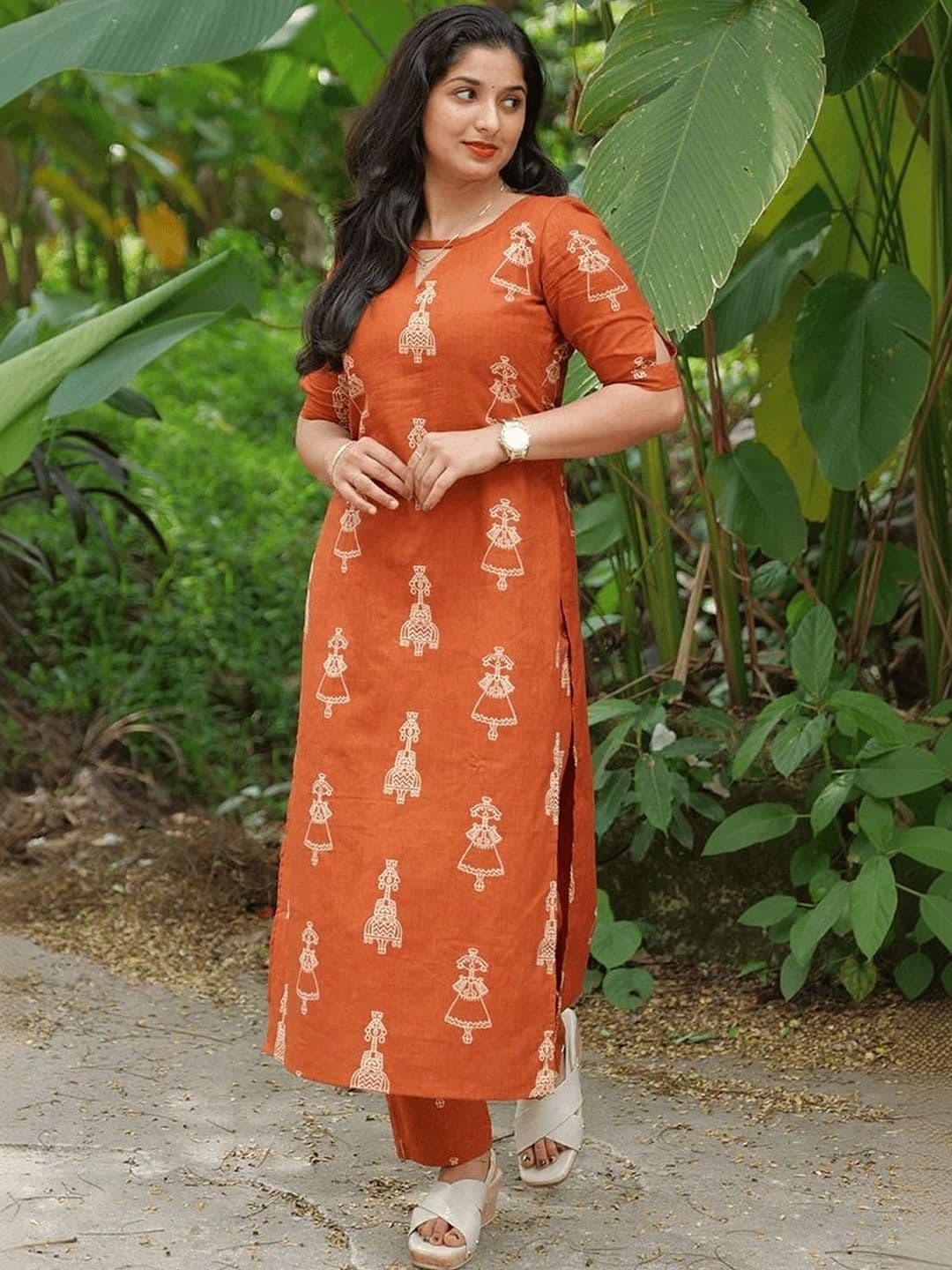 Moda Rapido Women Ethnic Motifs Printed Regular Kurta with Trousers thumbnail 4