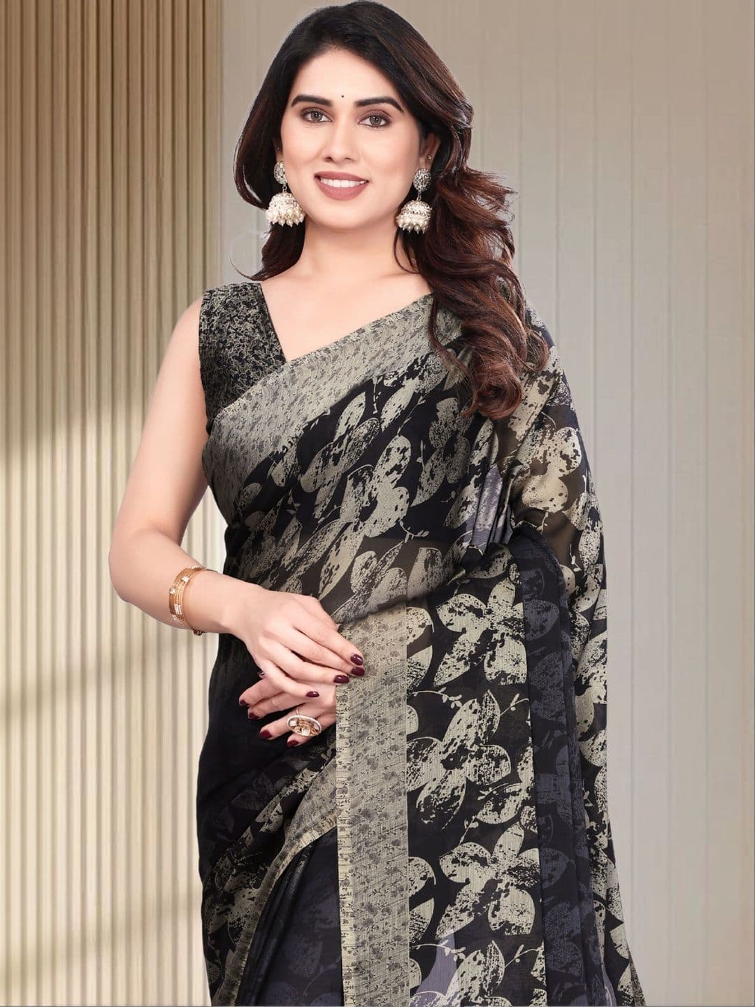 Owee Pure Chiffon Designer Saree thumbnail 4