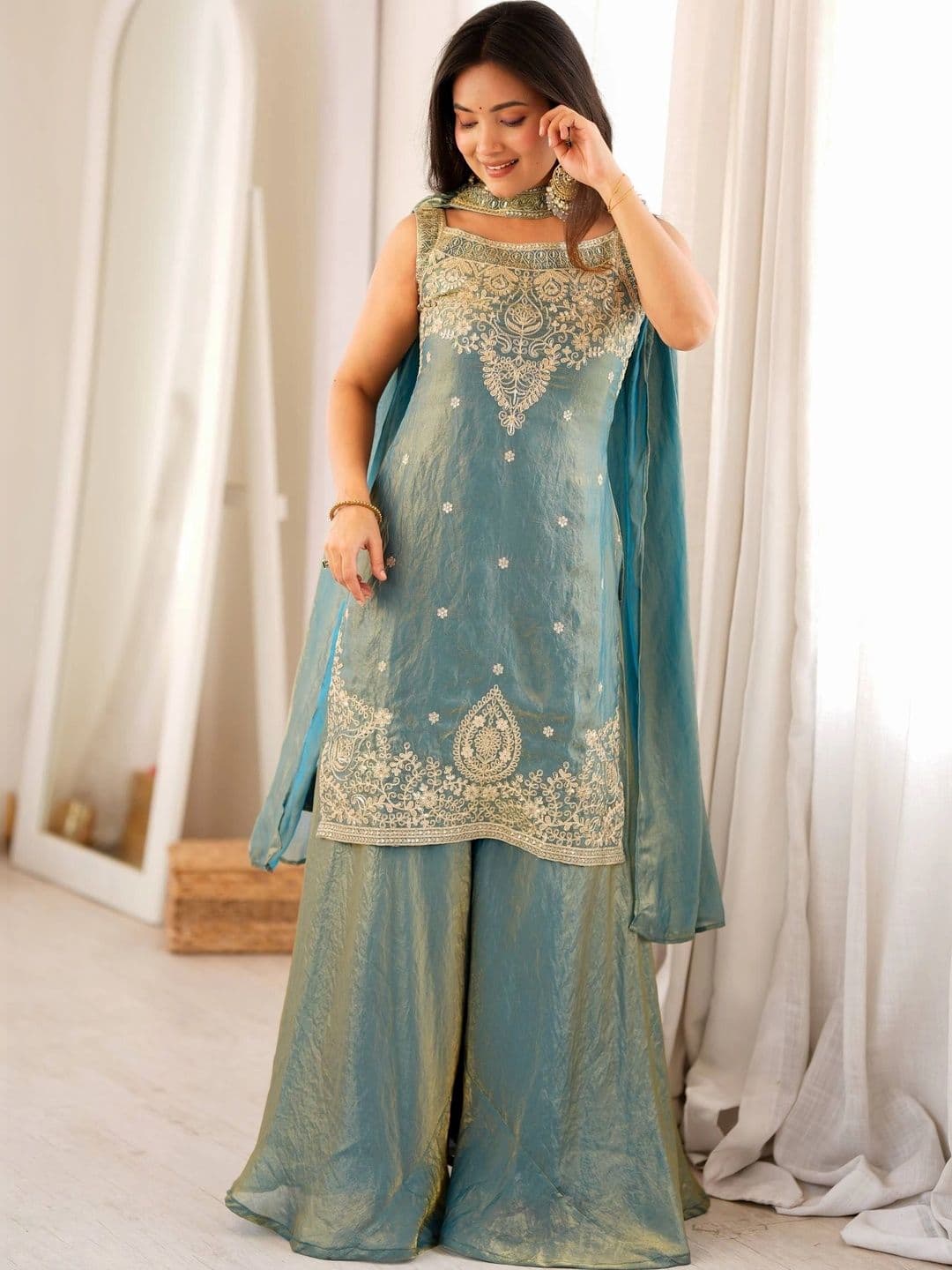 VASTRABELLA Women Ethnic Motifs Embroidered Regular Thread Work Kurta with Sharara & With Dupatta - view 1
