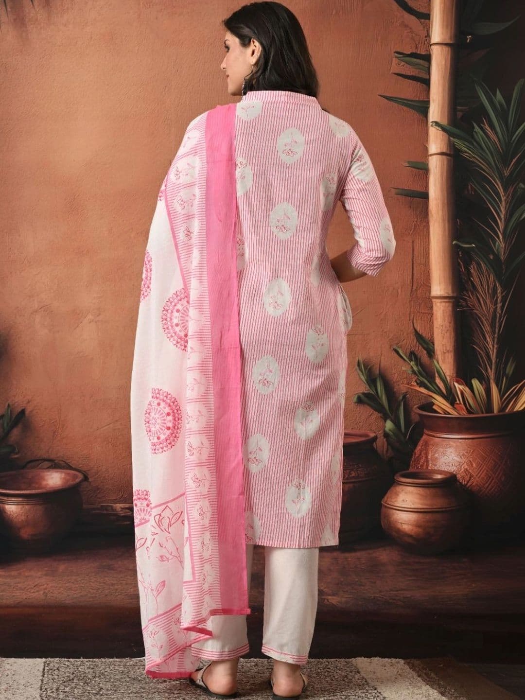 Encourage Women Printed Regular Mirror Work Pure Cotton Kurta with Trousers & With Dupatta thumbnail 2