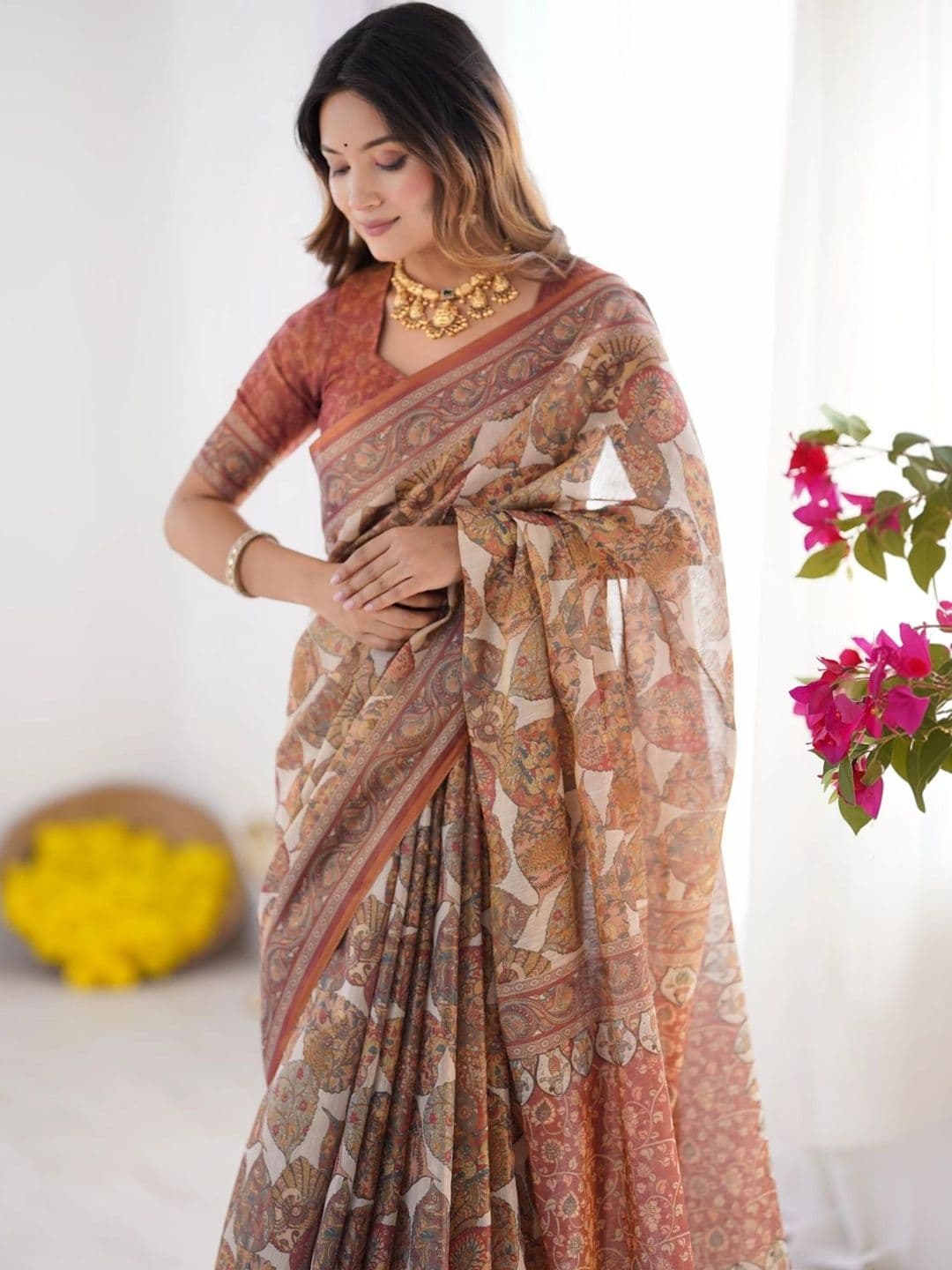 HOUSE OF PRANSHI Kalamkari Linen Blend Jamdani Saree thumbnail 5