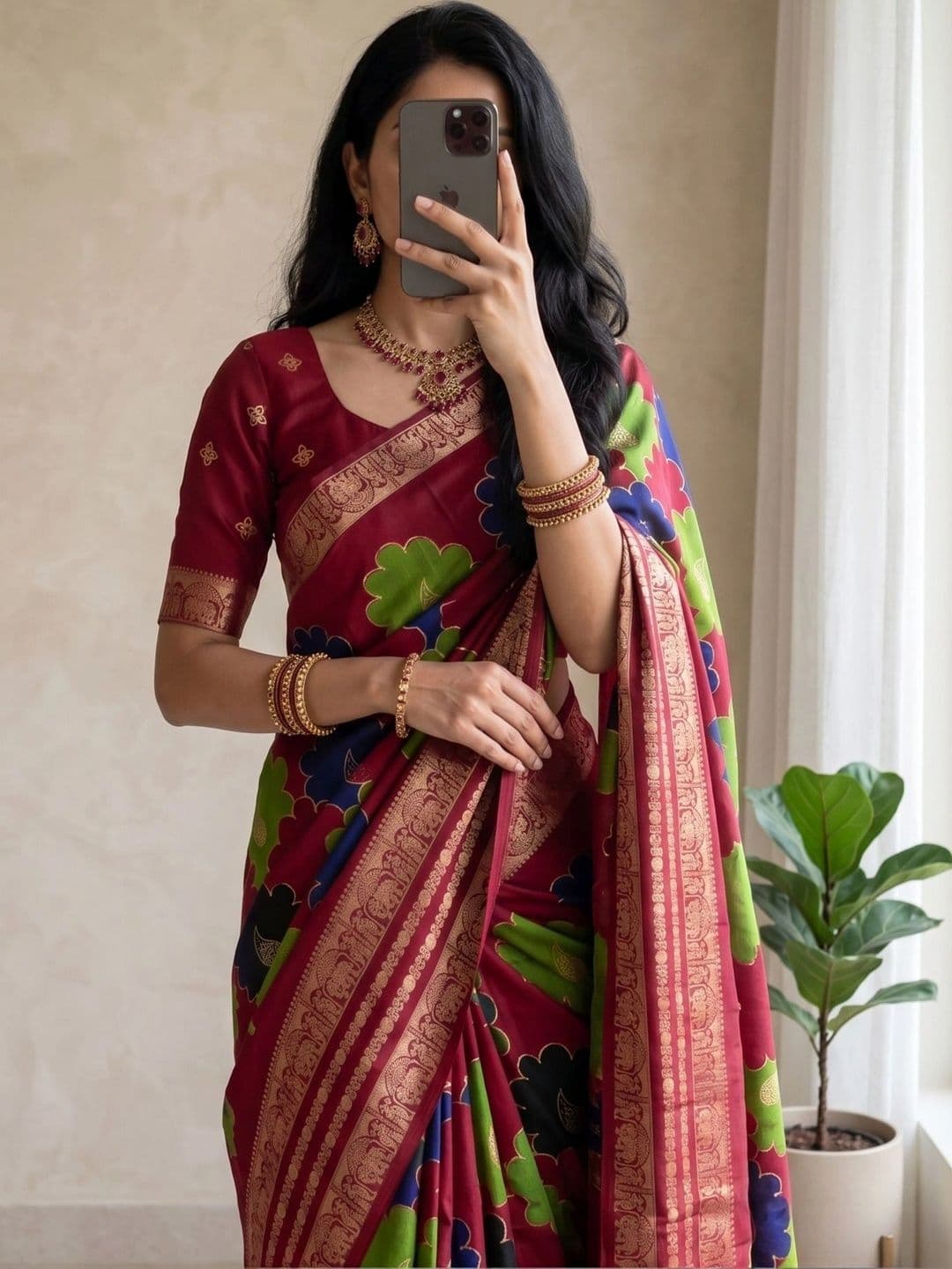 Owee Floral Zari Silk Blend Designer Saree - view 1