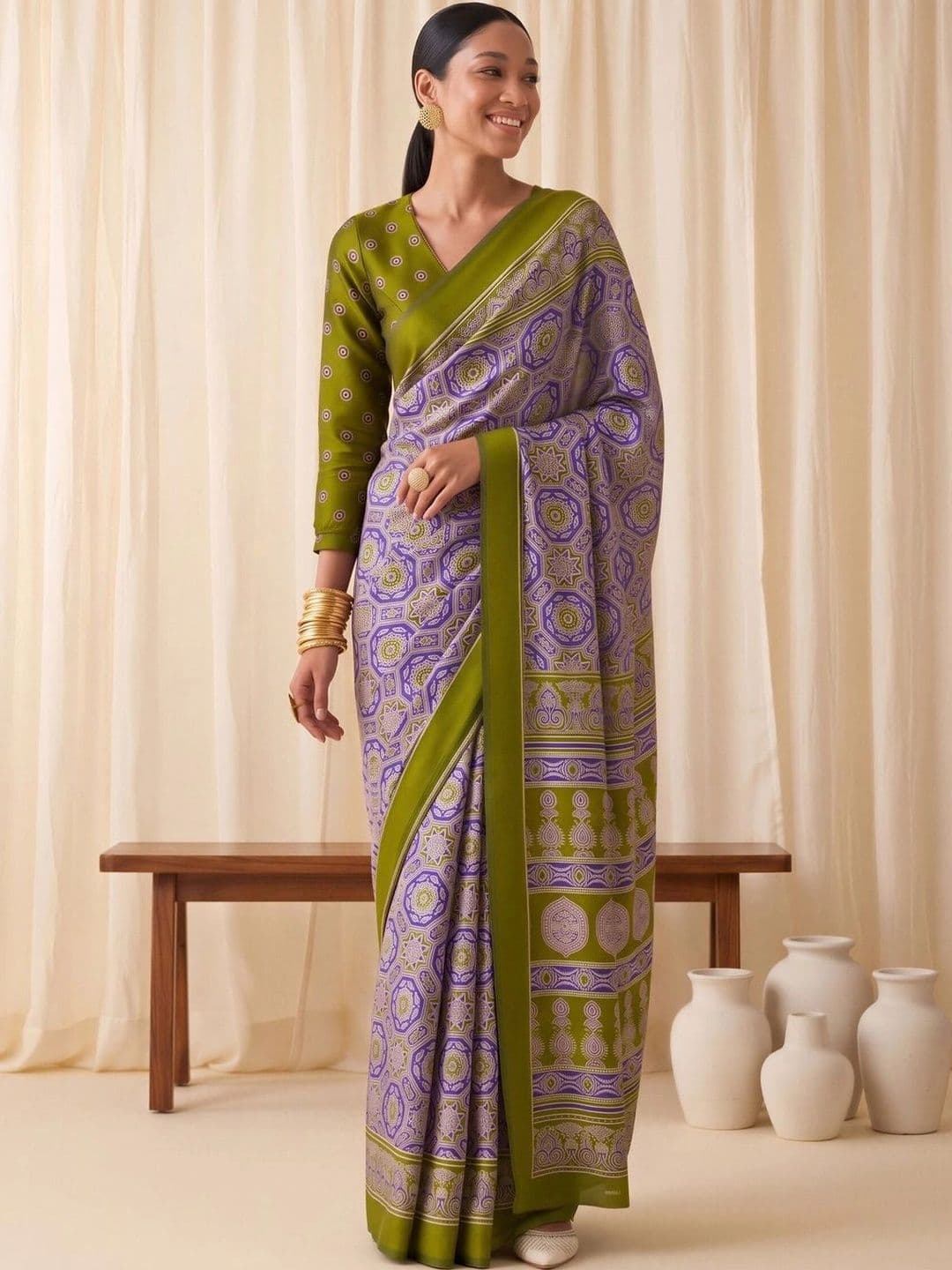 Saree mall women Poly Crepe Designer Block Print Sarees thumbnail 6