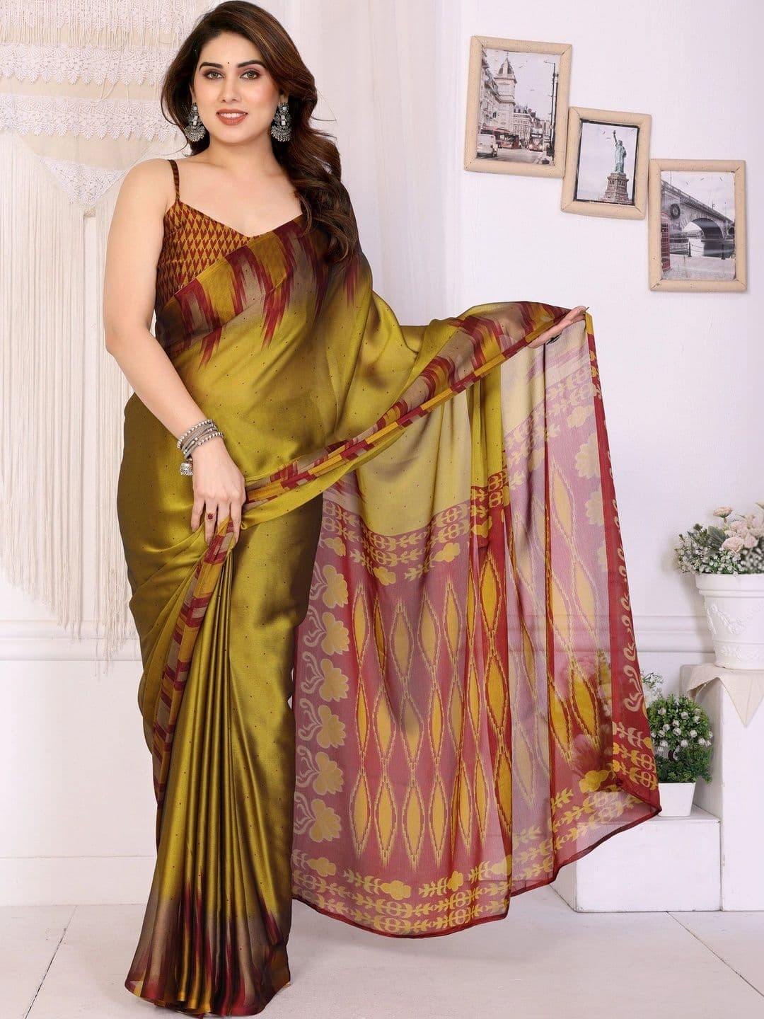 Owee Floral Pure Chiffon Designer Saree thumbnail 2