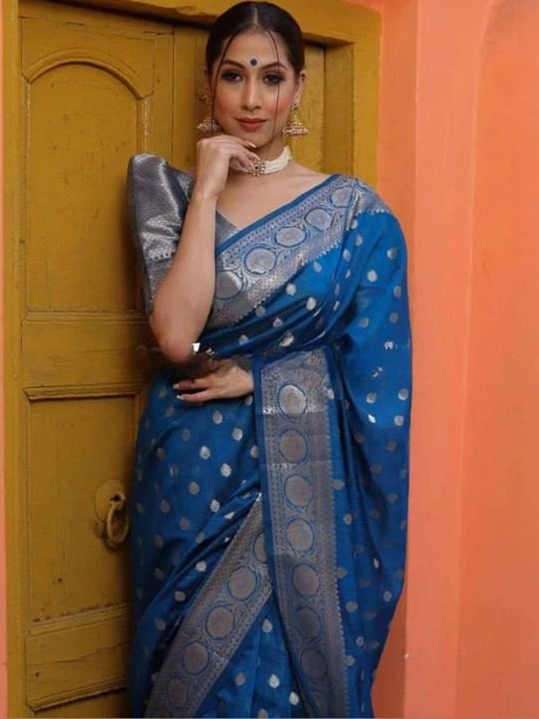 revika Woven Design Zari Art Silk Designer Kanjeevaram Saree thumbnail 5