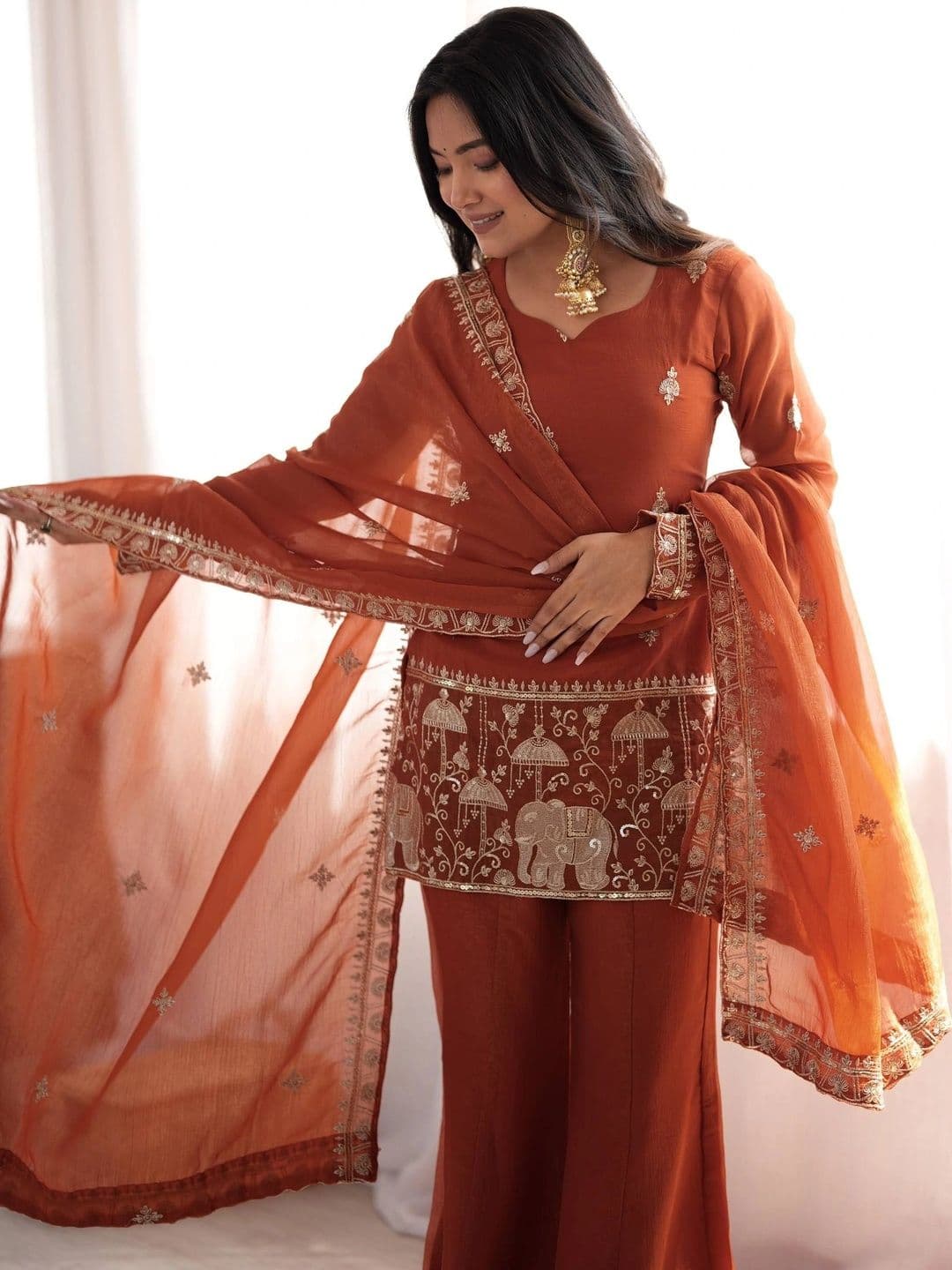 VASTRABELLA Women Ethnic Motifs Embroidered Regular Kurta with Sharara & With Dupatta thumbnail 2