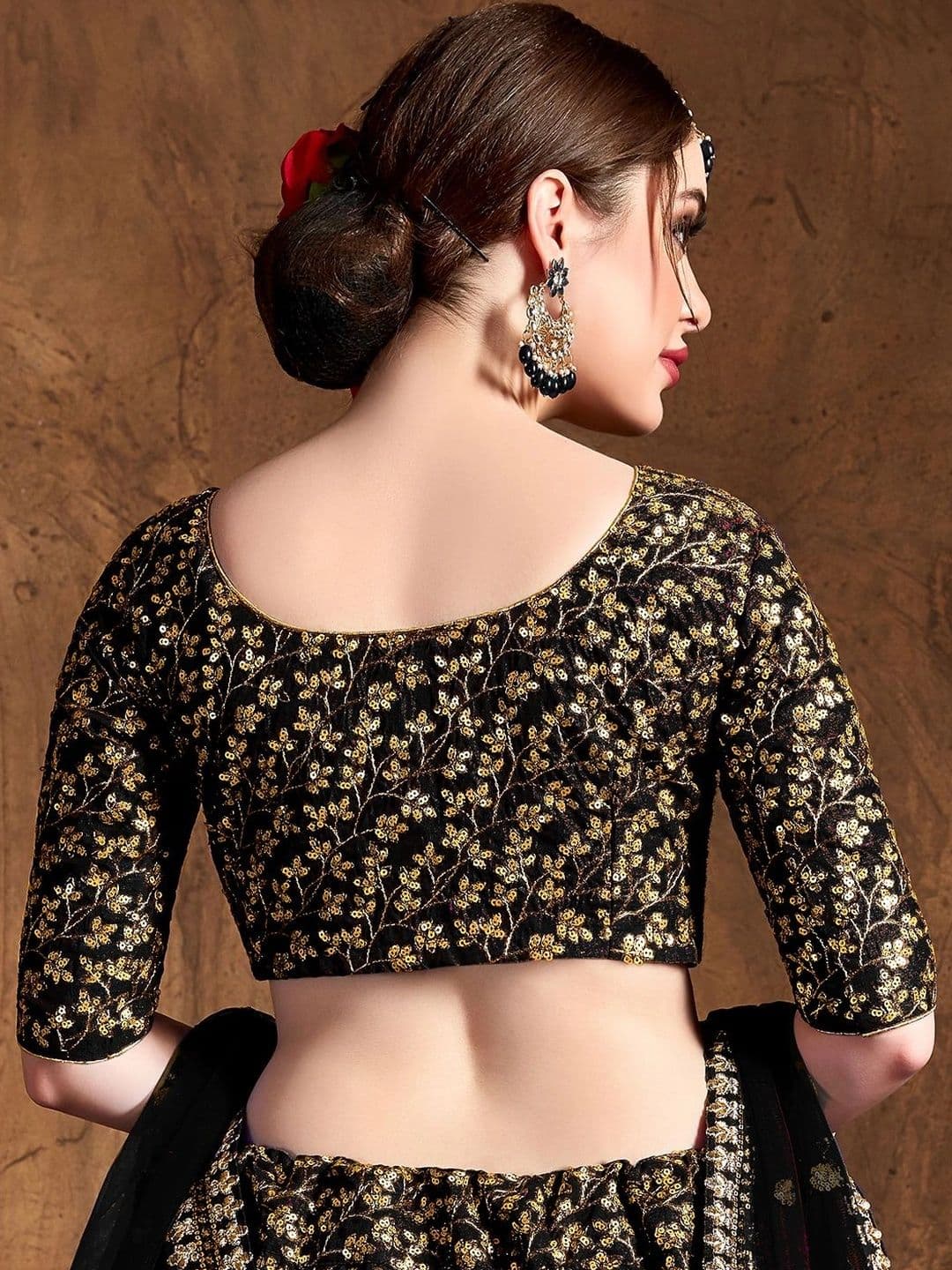 Zeel Clothing Embellished Sequinned Semi-Stitched Lehenga & Unstitched Blouse With Dupatta thumbnail 4