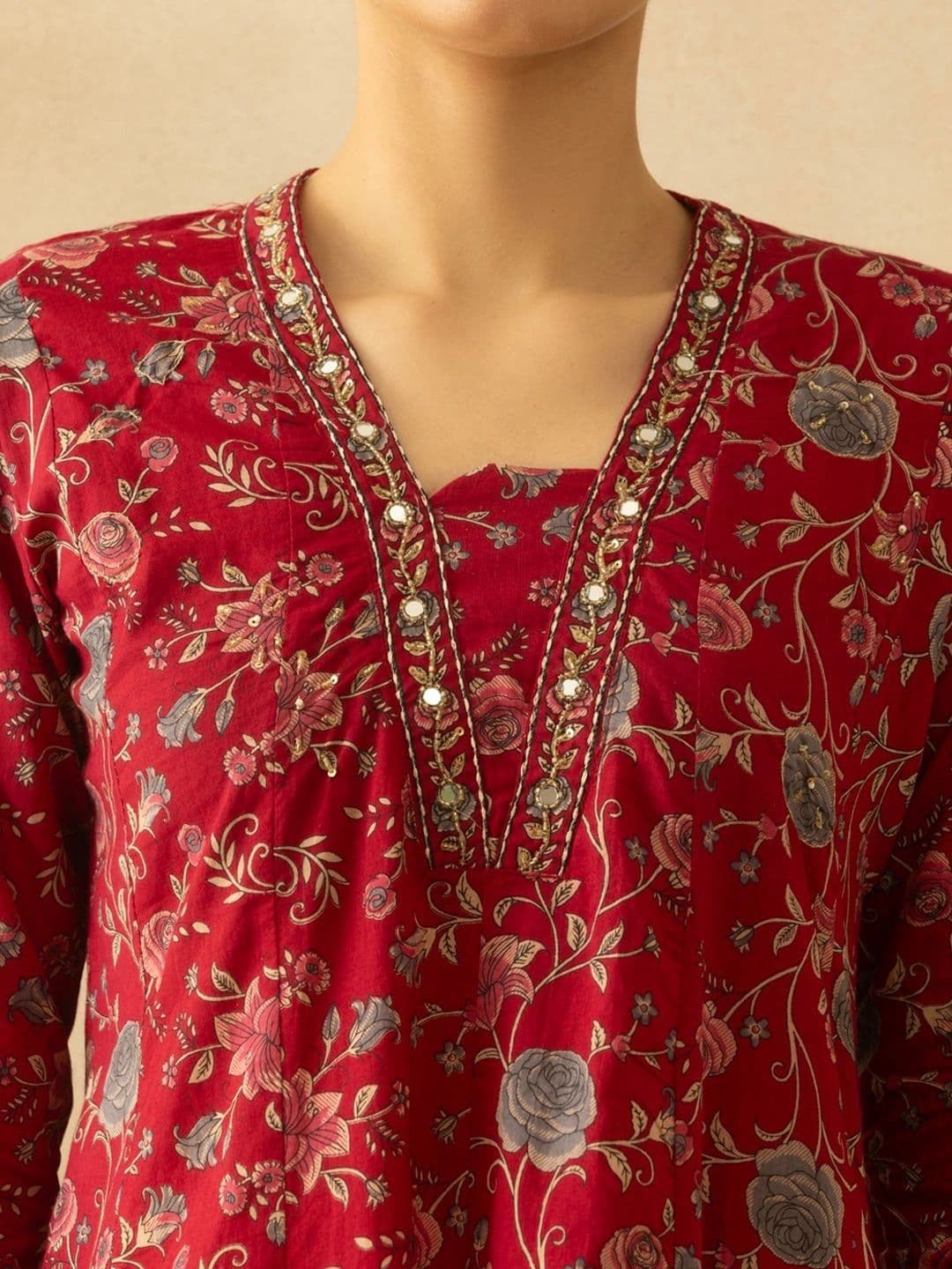 Sabhyata Women Floral Printed Empire Mirror Work Kurta with Trousers & With Dupatta thumbnail 5