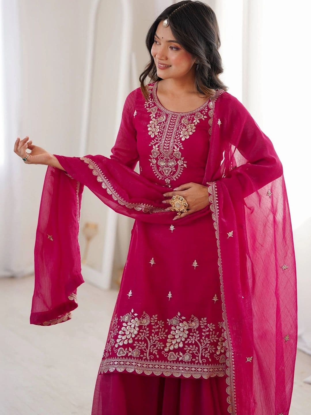 VASTRABELLA Women Ethnic Motifs Embroidered Regular Kurta with Sharara & With Dupatta thumbnail 2