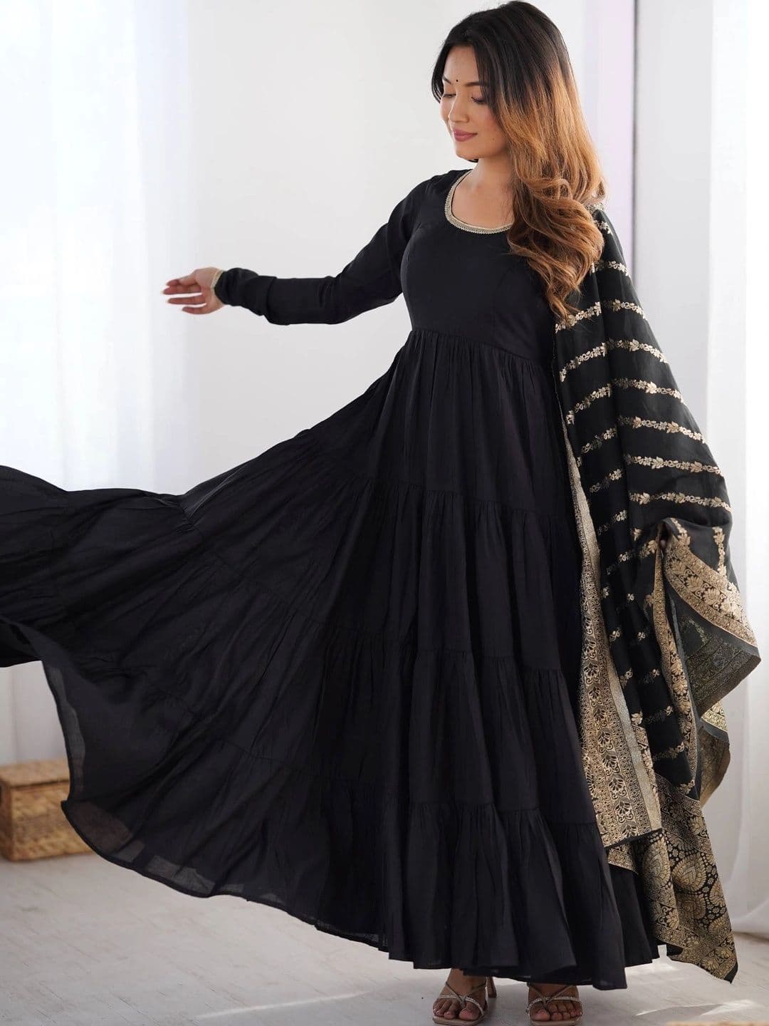 VASTRABELLA Women Ethnic Motifs Tiered Chanderi Silk Kurta with Trousers & With Dupatta thumbnail 7