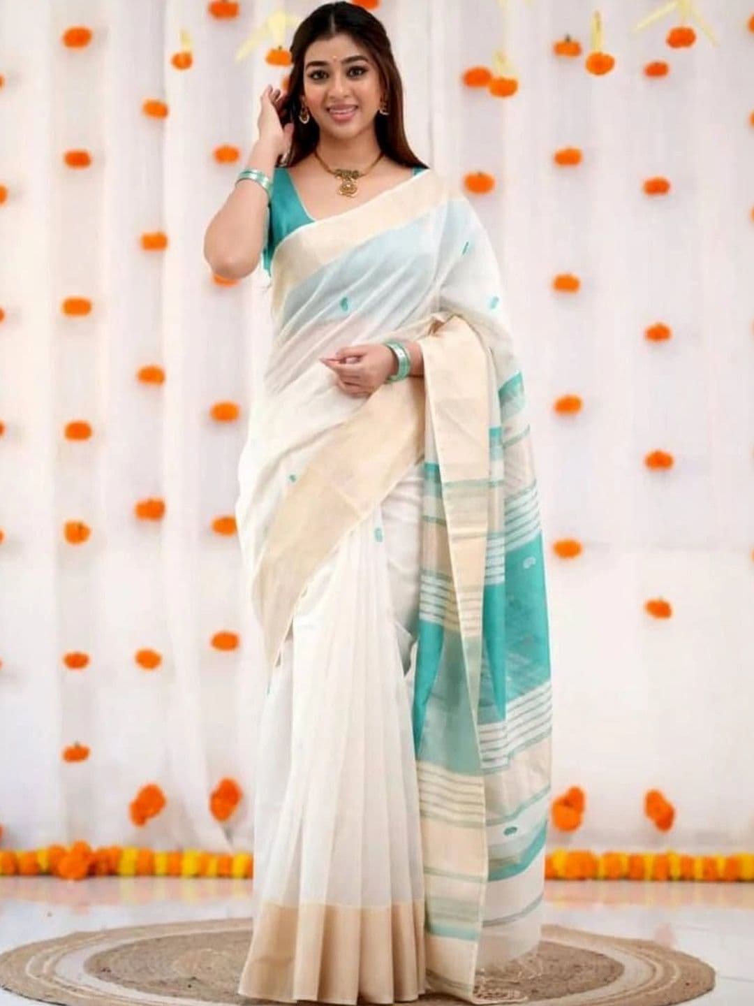 revika Striped Zari Art Silk Designer Kanjeevaram Saree thumbnail 3