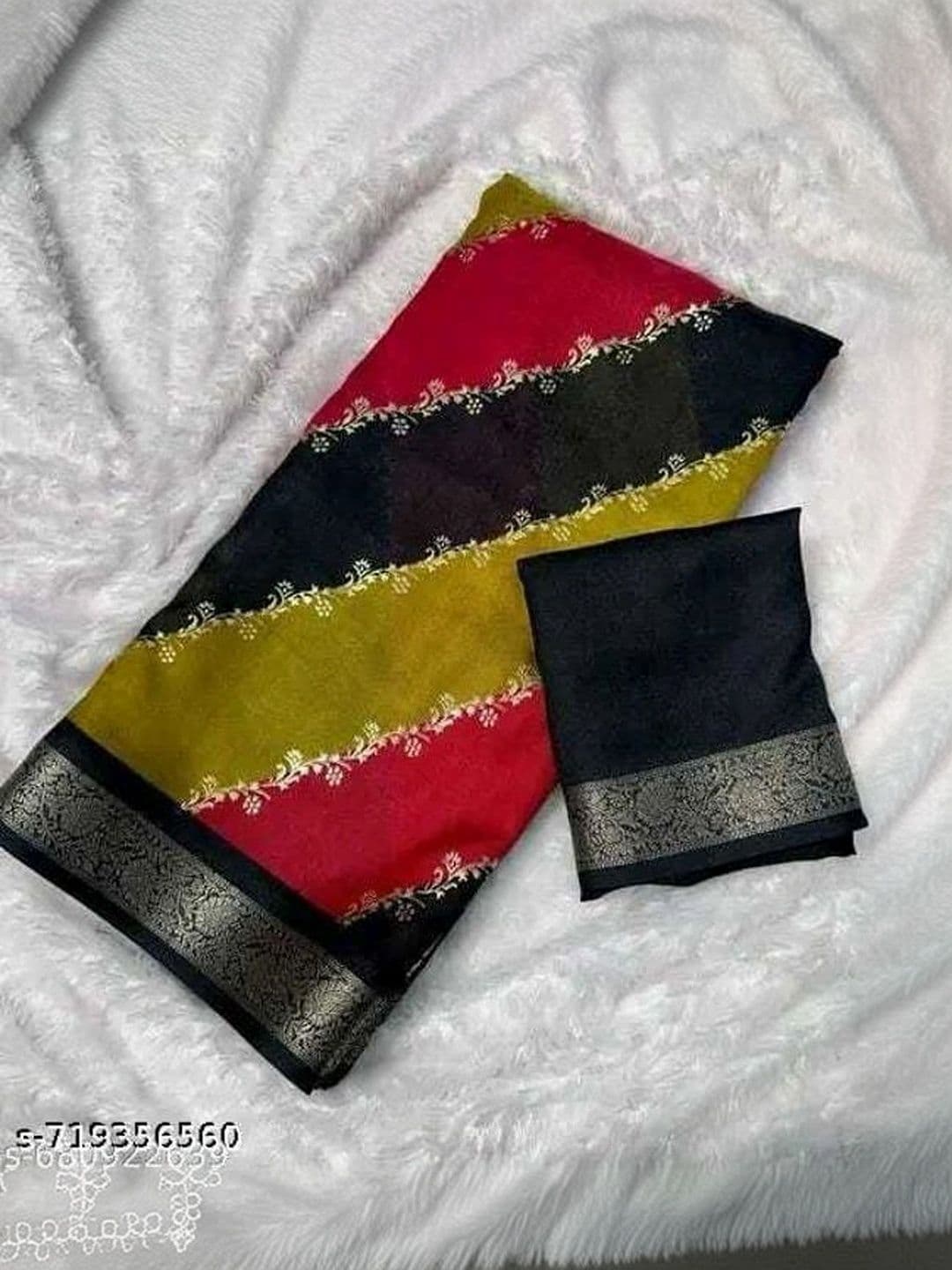 Owee Leheriya Zari Silk Blend Designer Saree thumbnail 4