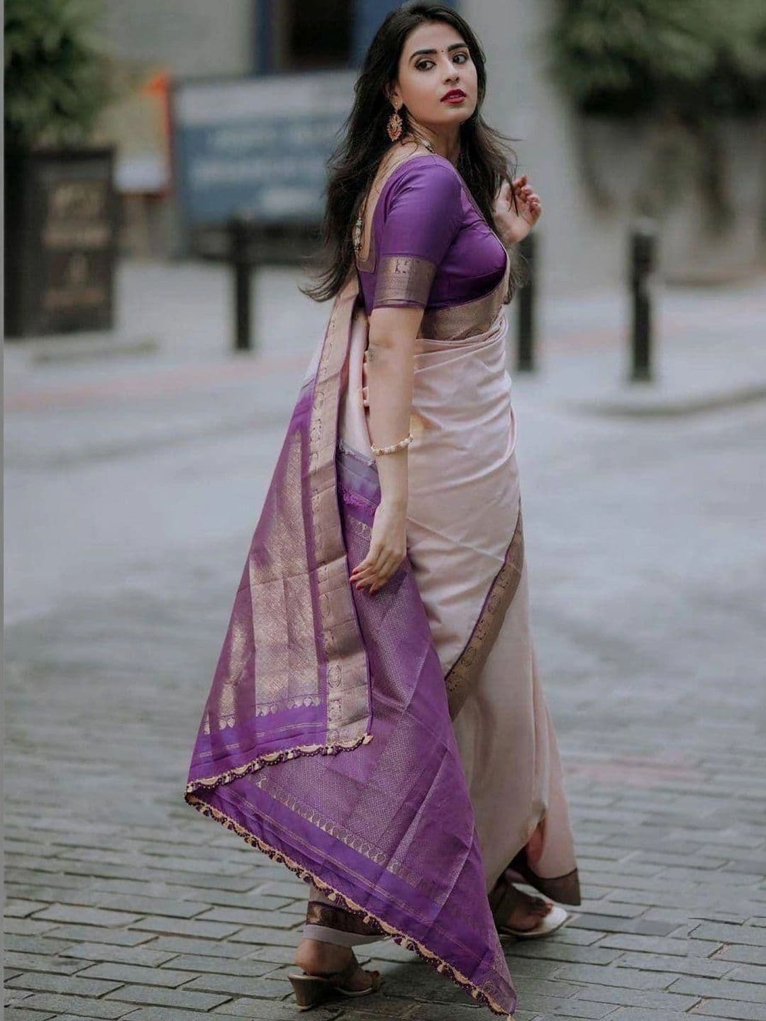 revika Woven Design Zari Art Silk Designer Kanjeevaram Saree thumbnail 4