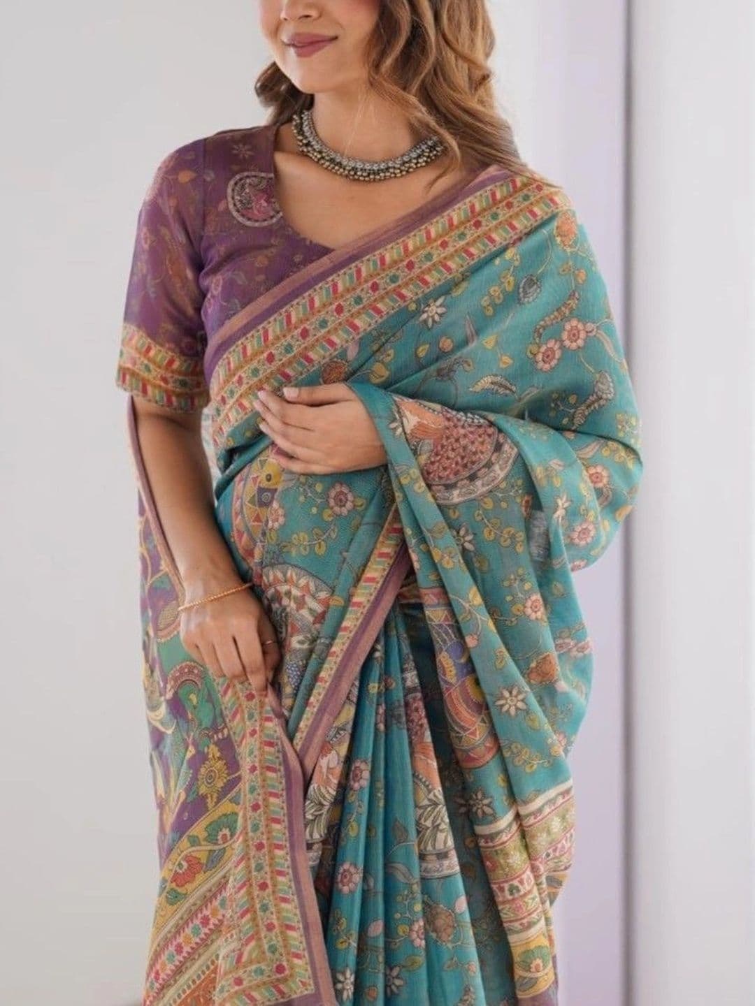HOUSE OF PRANSHI Floral Linen Blend Jamdani Saree thumbnail 3