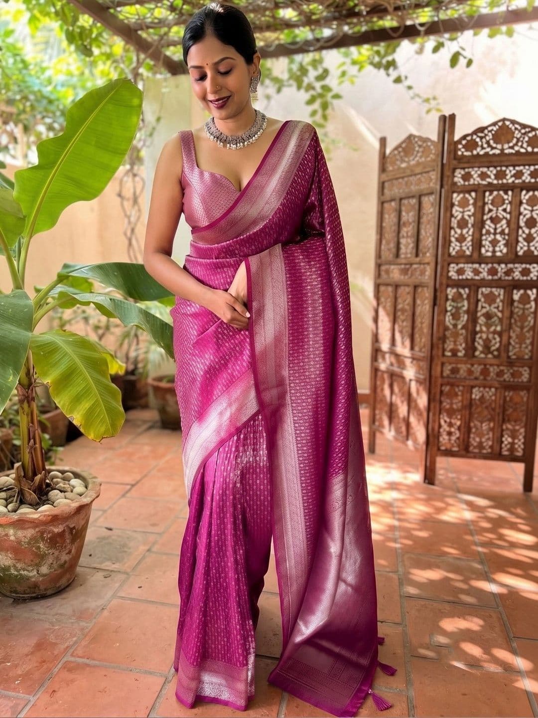 VILLE FASHION Woven Design Zari Art Silk Kanjeevaram Saree - view 1