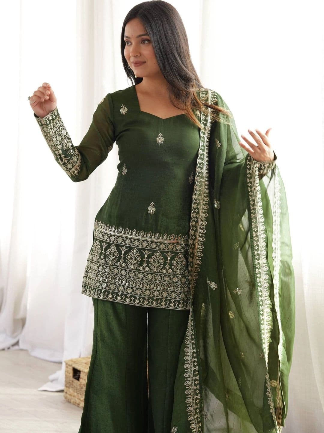 VASTRABELLA Women Ethnic Motifs Embroidered Regular Sequinned Kurta with Palazzos & With Dupatta thumbnail 7