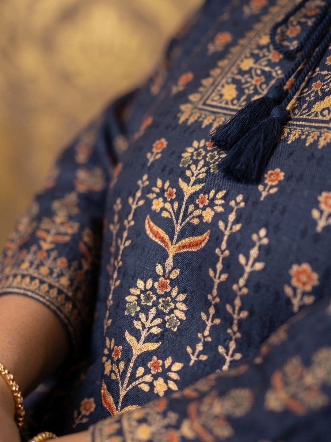 House of Pataudi Women Ethnic Motifs Printed Indie Prints Kurta thumbnail 6