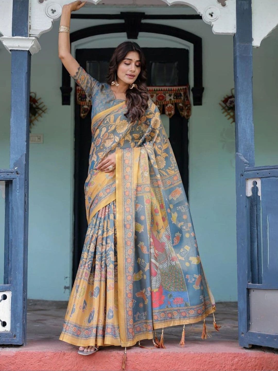 HOUSE OF PRANSHI Kalamkari Linen Blend Jamdani Saree thumbnail 5