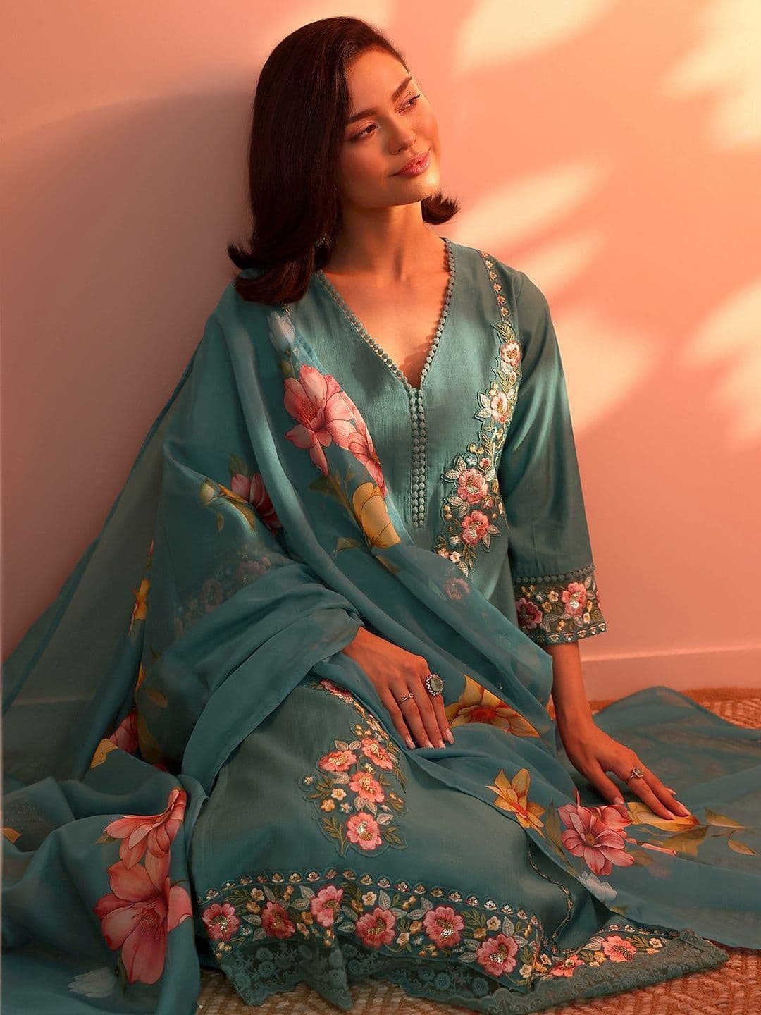 Libas Women Floral Embroidered Regular Kurta with Trousers & With Dupatta - view 1