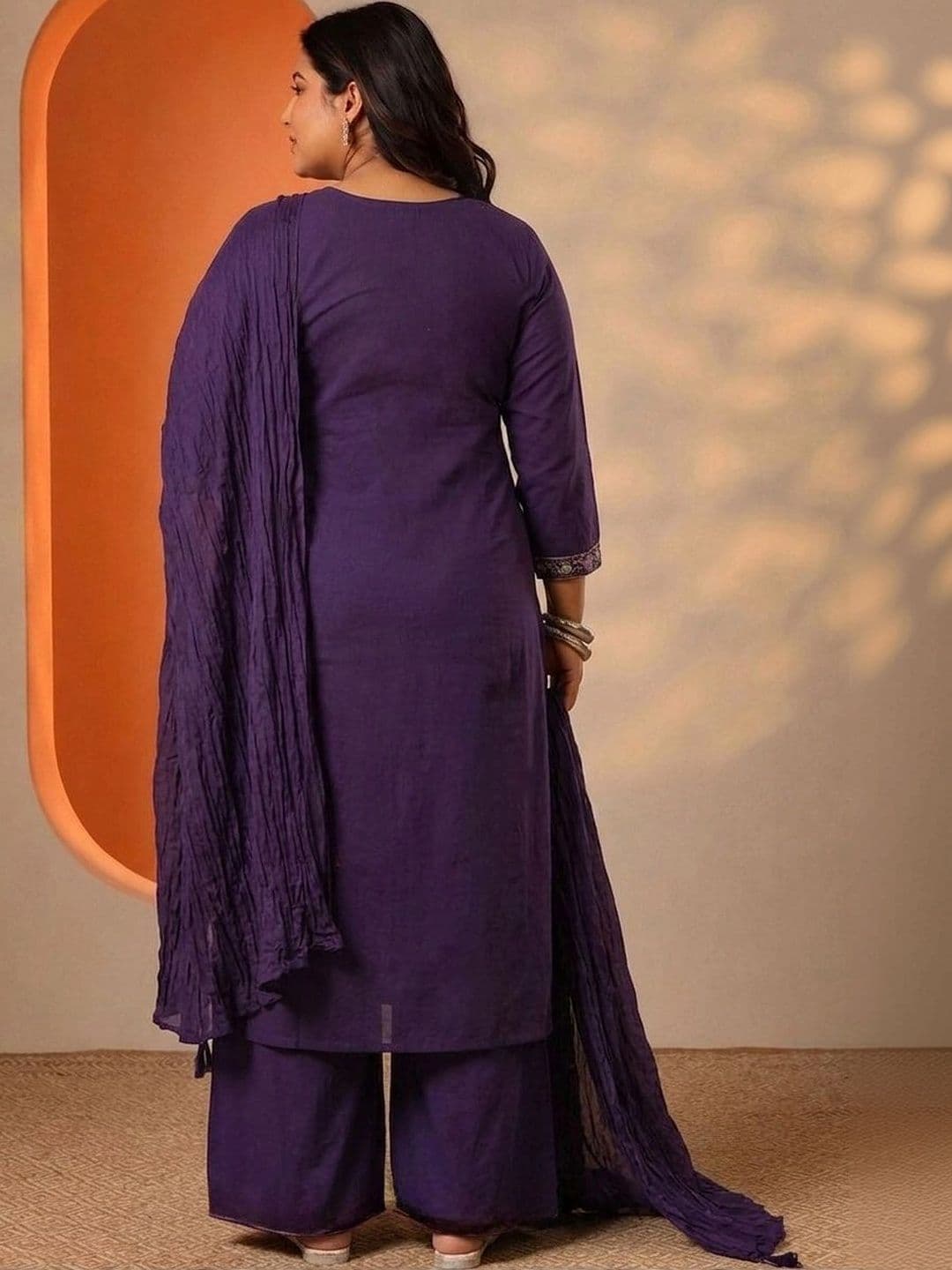 Sangria Women Floral Embroidered Regular Thread Work Kurta with Palazzos & With Dupatta thumbnail 4