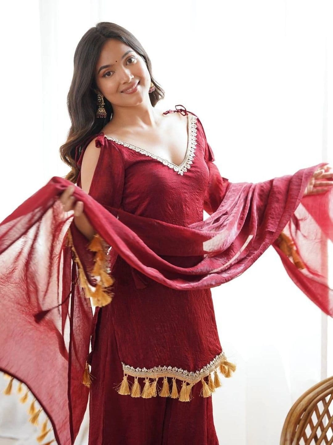VASTRABELLA Women Regular Gotta Patti Pure Silk Kurta with Sharara & With Dupatta thumbnail 7