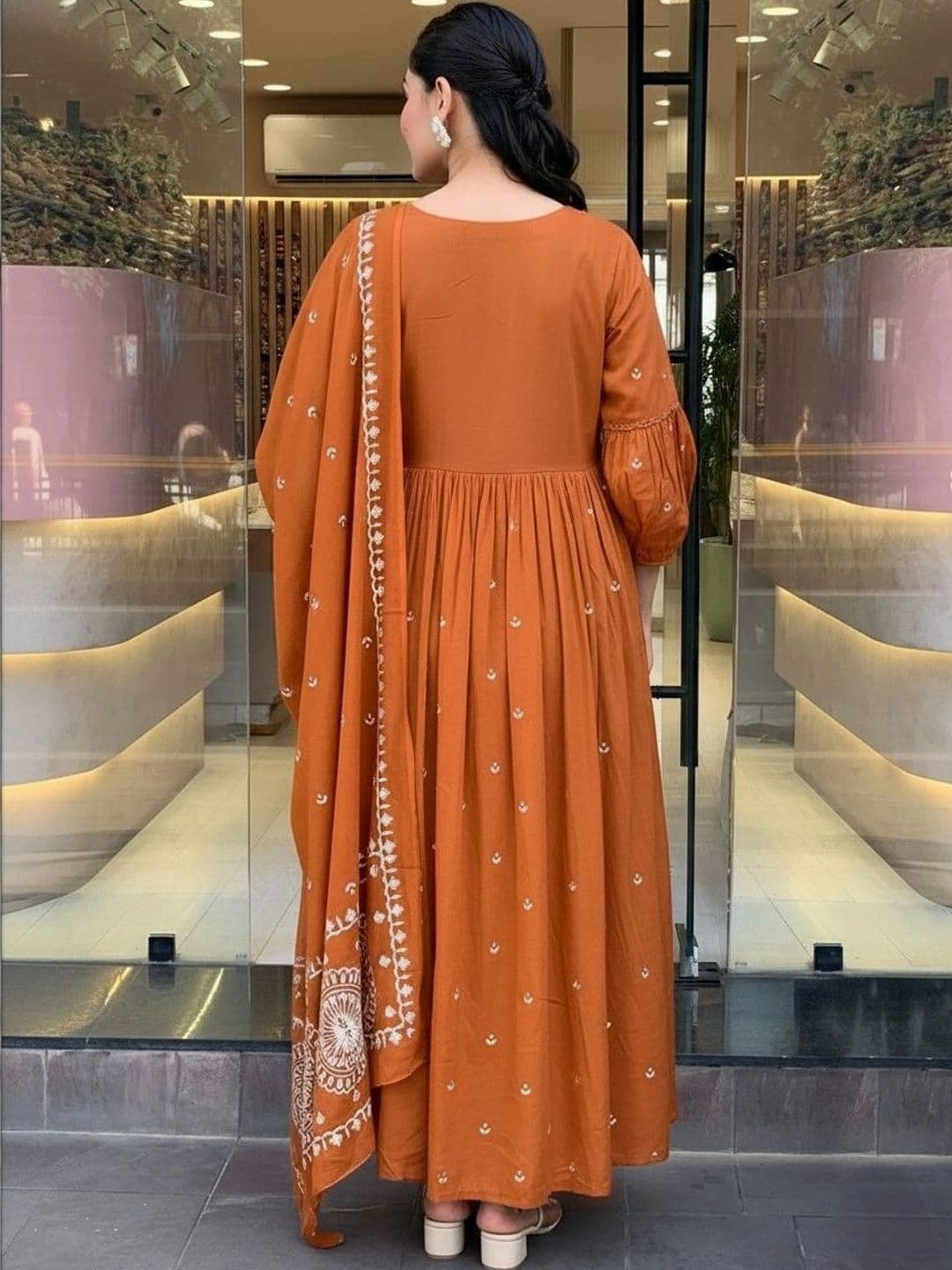 FIC FUSION CULTURE Women Ethnic Motifs Embroidered Empire Thread Work Kurta with Palazzos & With Dupatta thumbnail 2